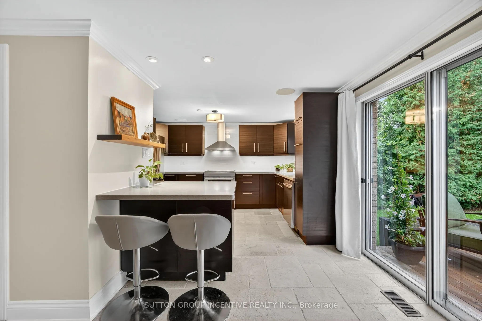 87 Irwin Drive