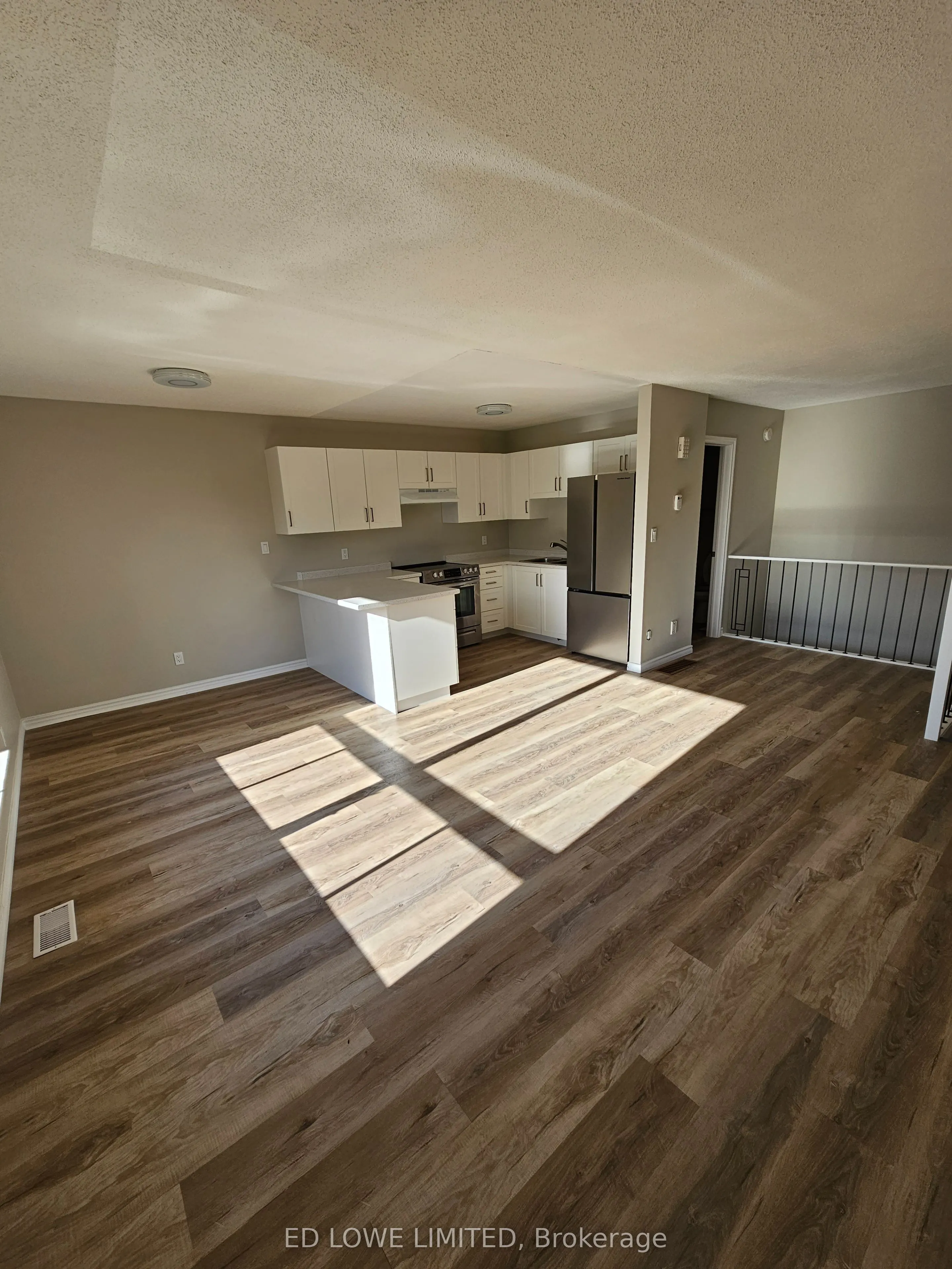 206 Barrie Road, #6