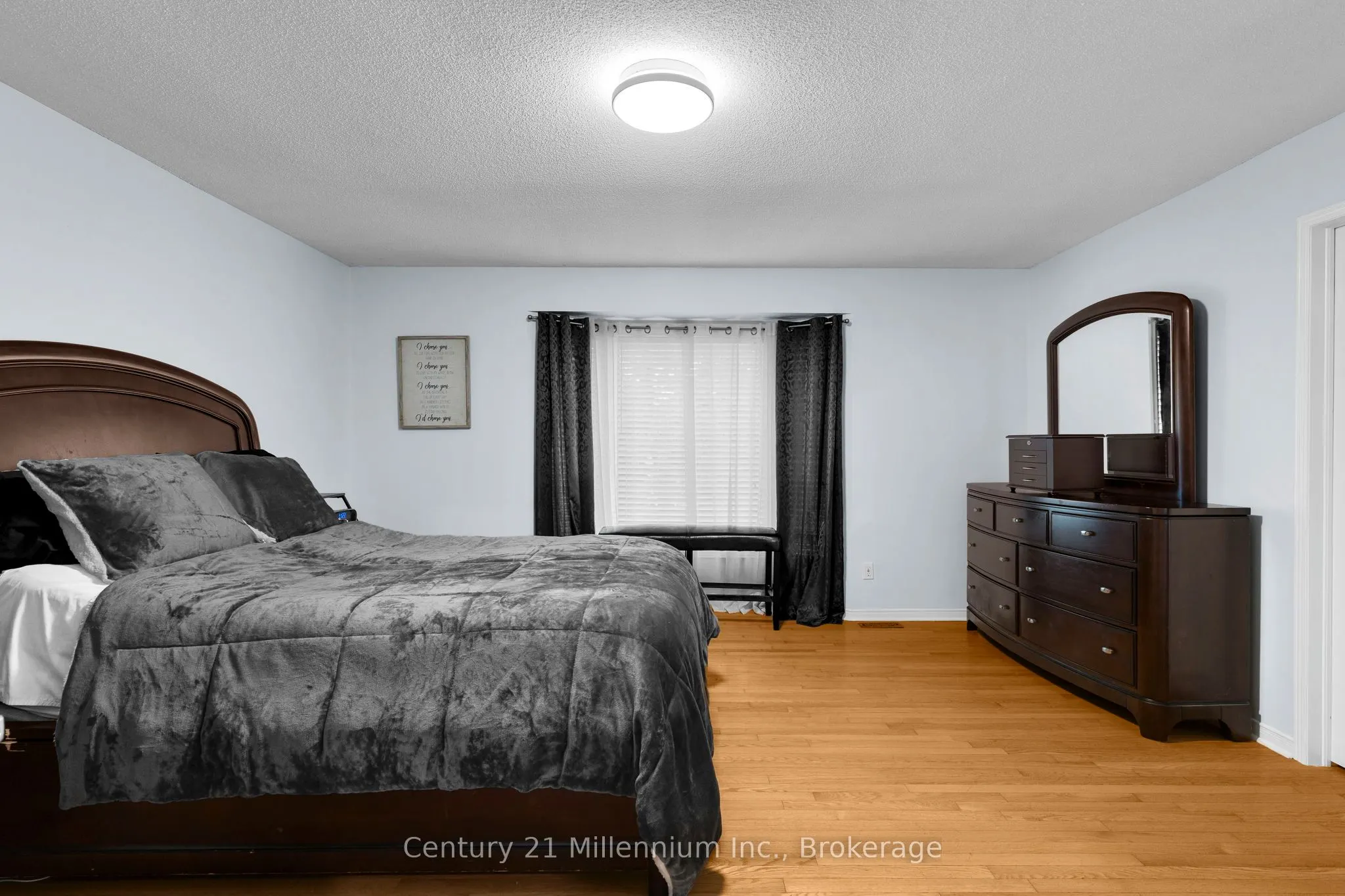 26 Regina Boulevard
