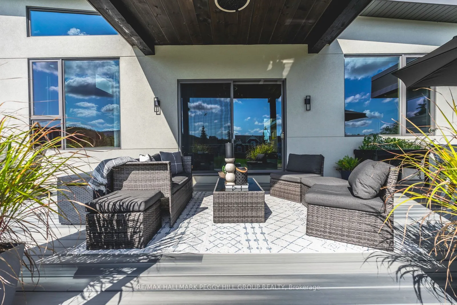 7 Meadowlark Way