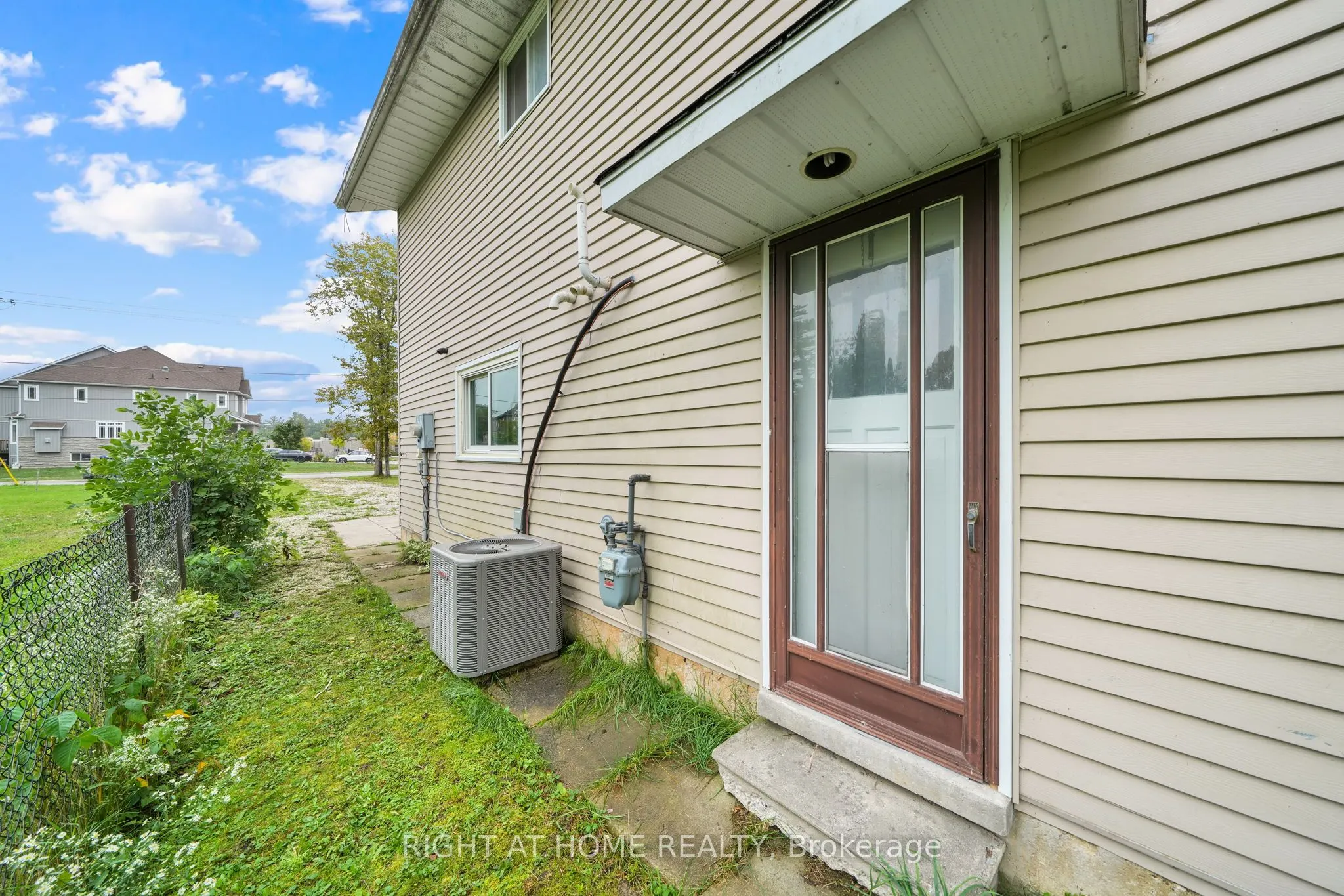 138 45th Street N