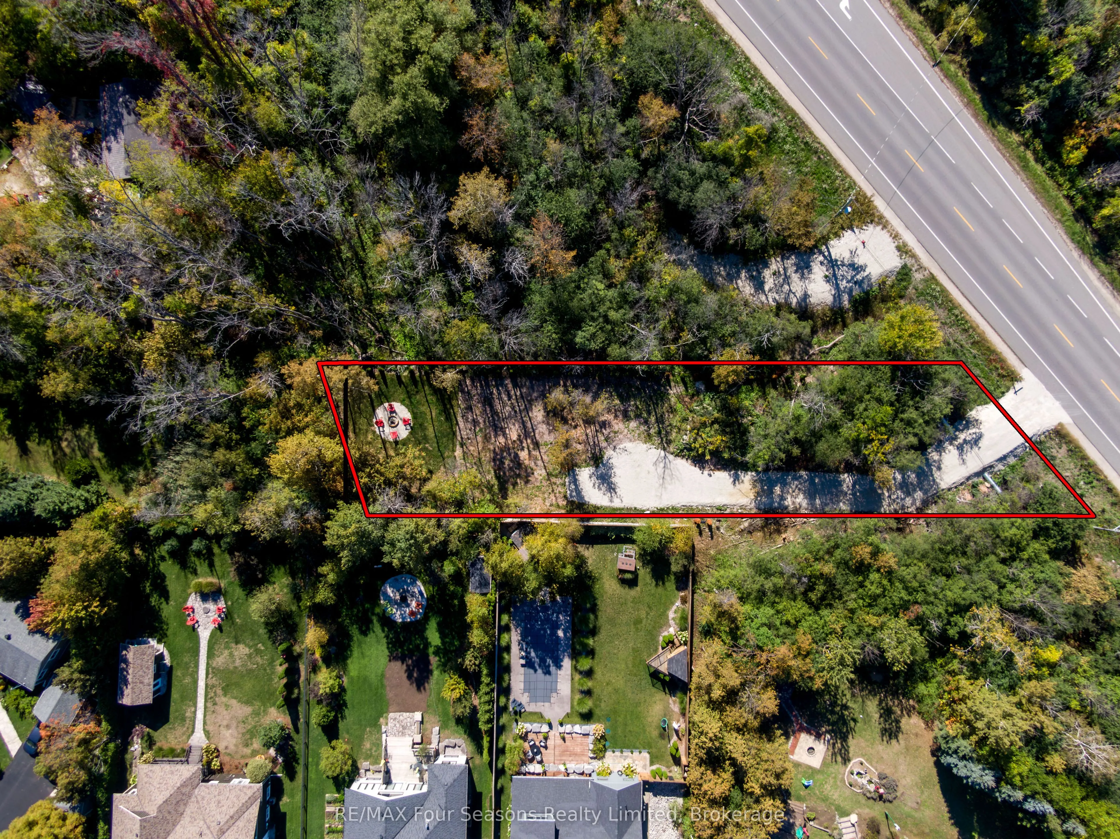 9746 Beachwood Road