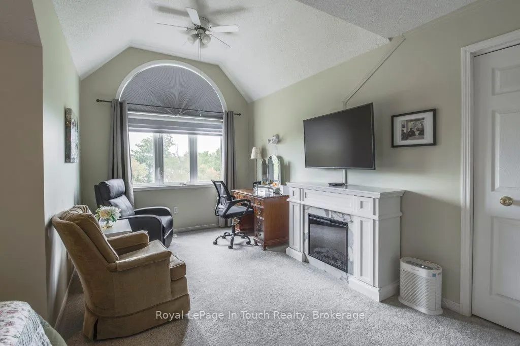 839 Sarah Boulevard, #8