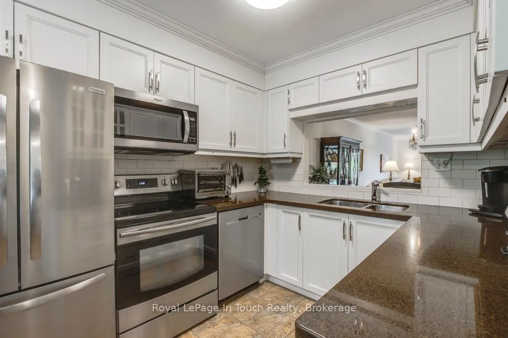 839 Sarah Boulevard, #8