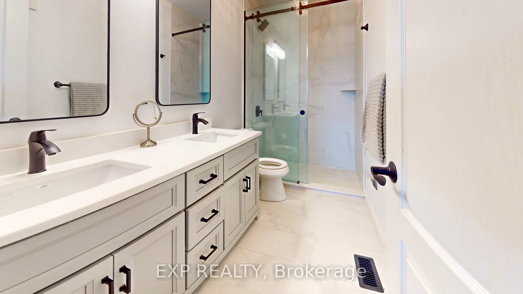 10 Boardwalk Avenue, #17