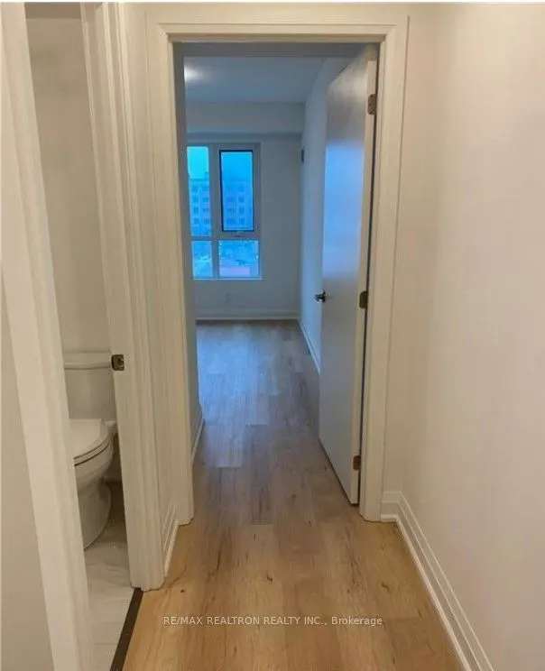 58 Lakeside Terrace, #206