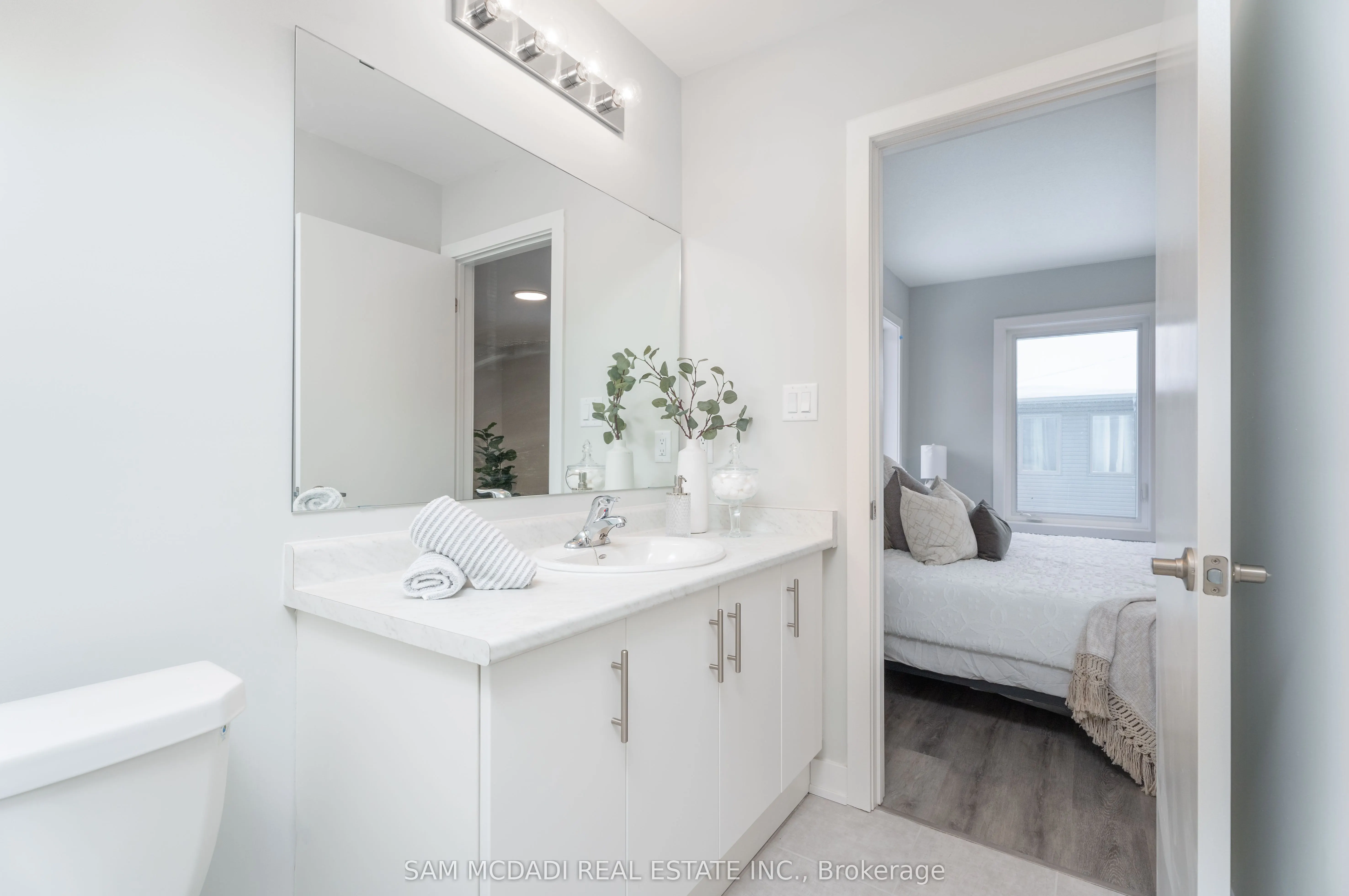 47 Winters Crescent, #11