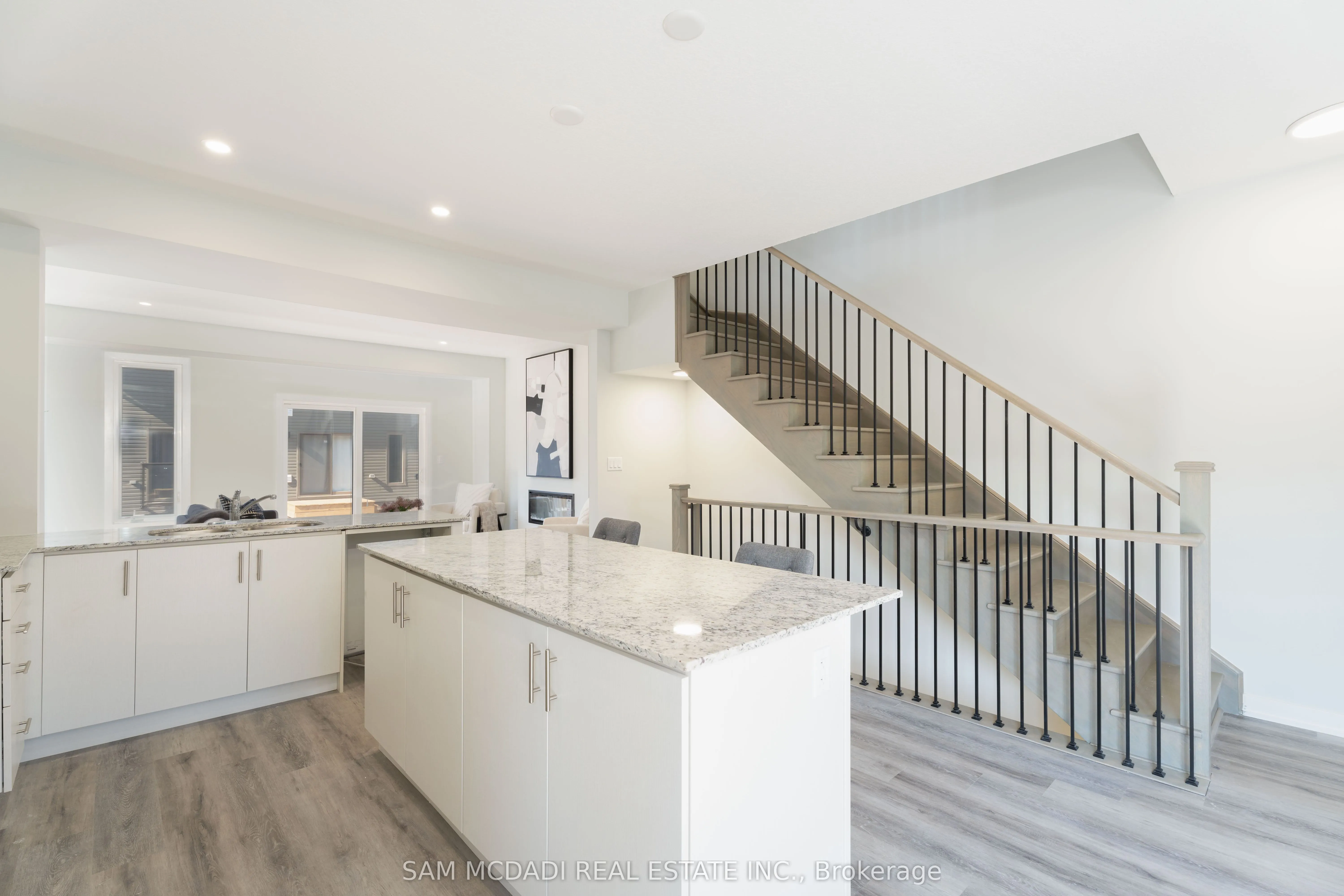 47 Winters Crescent, #11