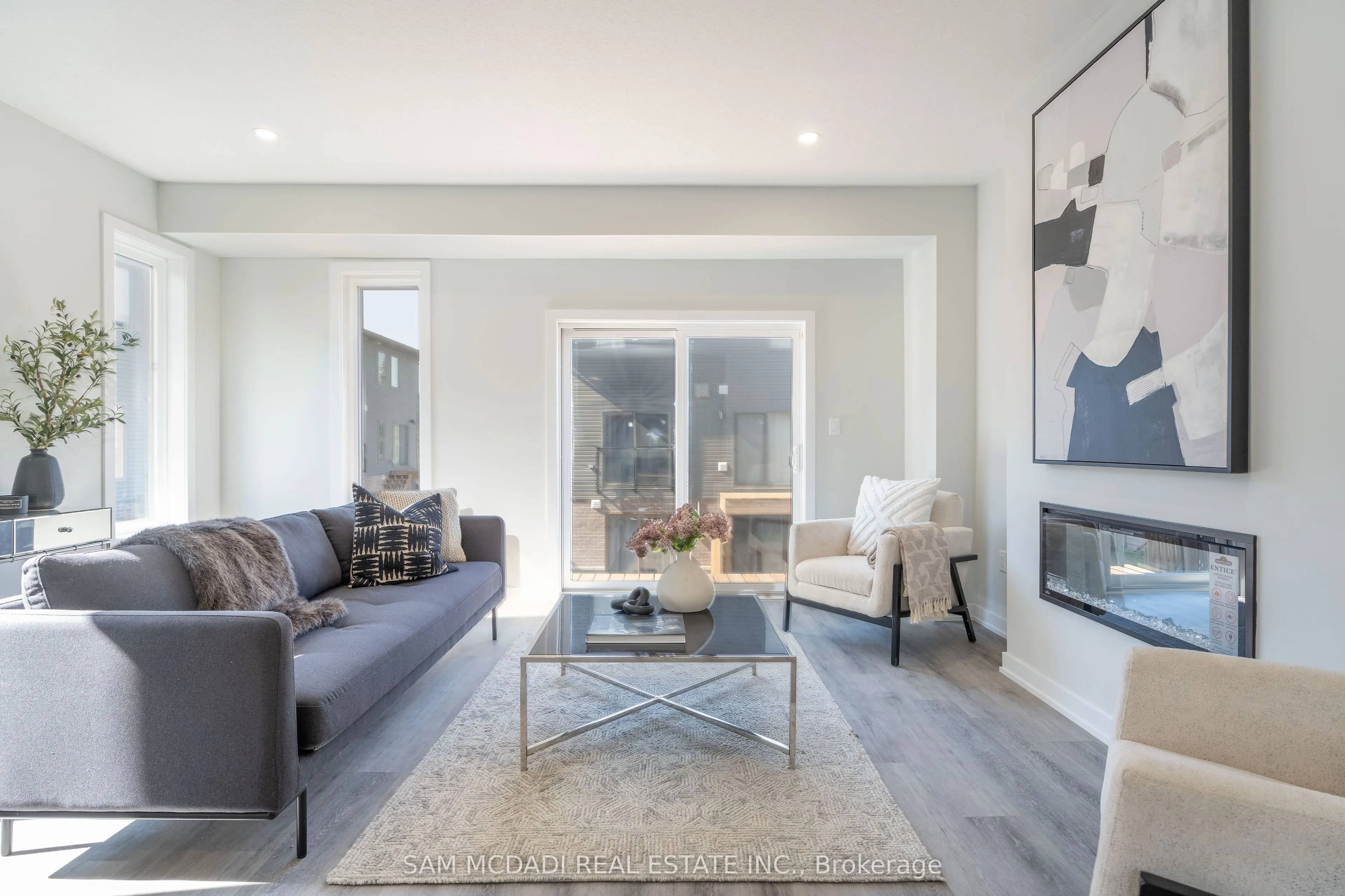 47 Winters Crescent, #11