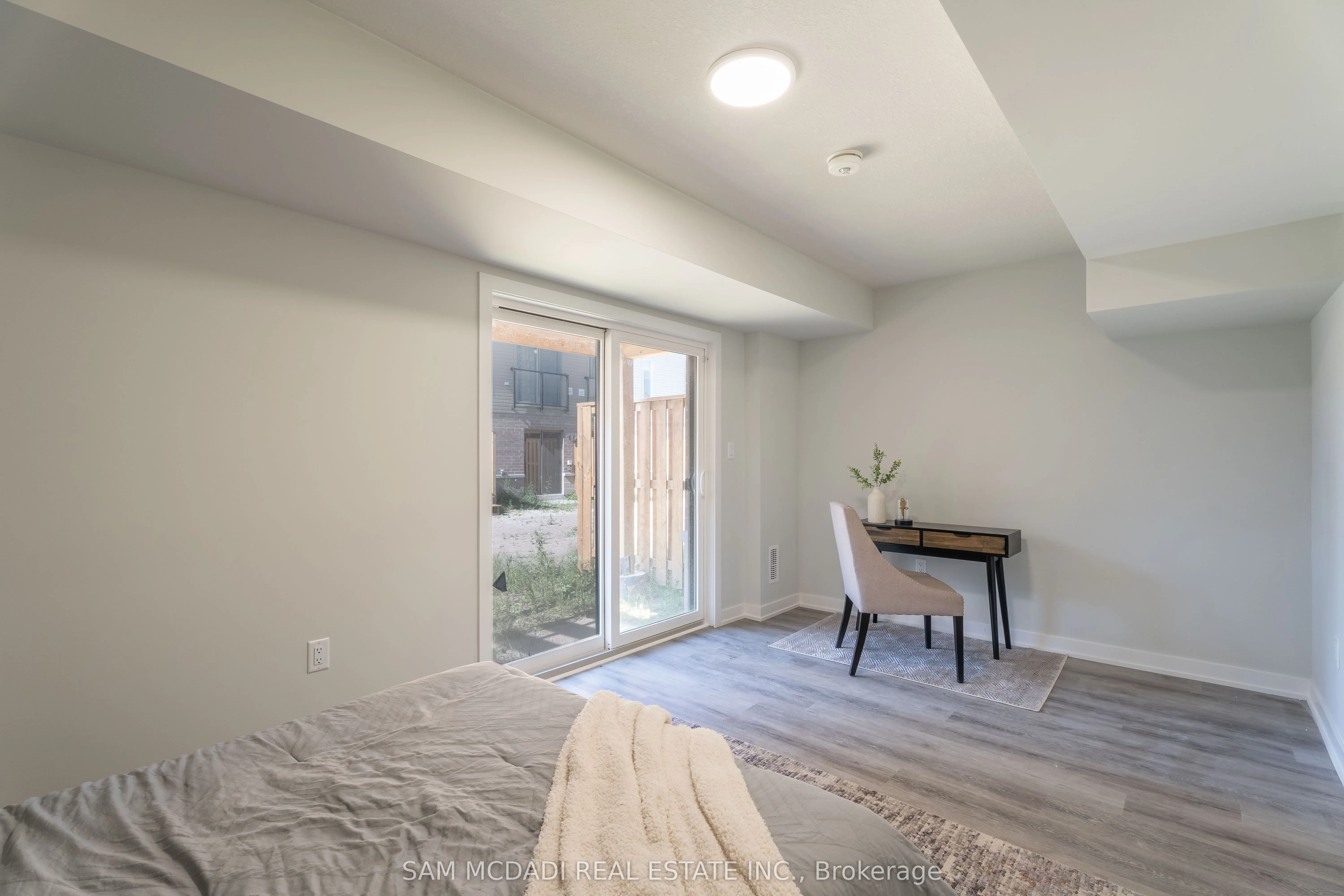 47 Winters Crescent, #11