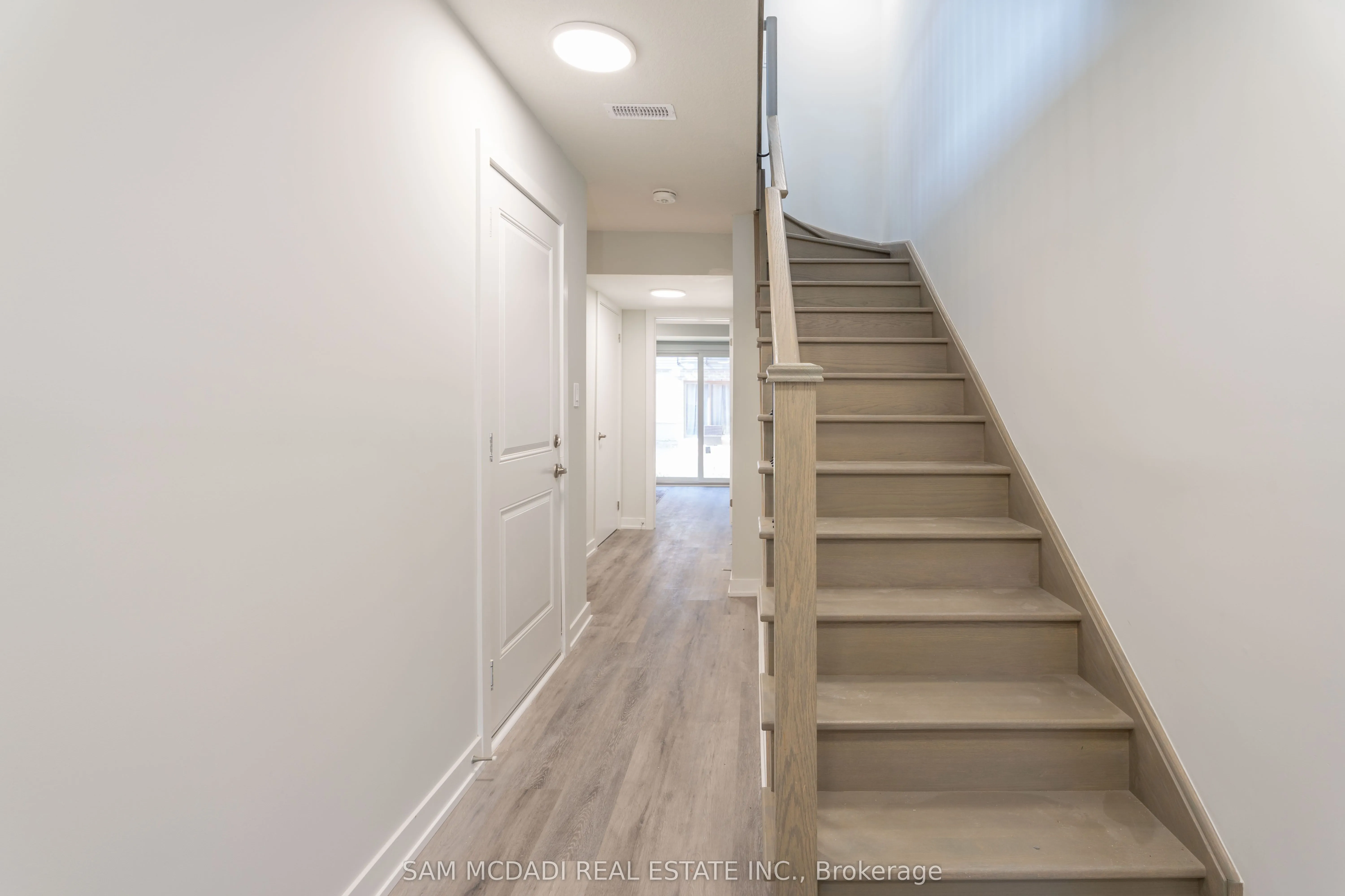 47 Winters Crescent, #11