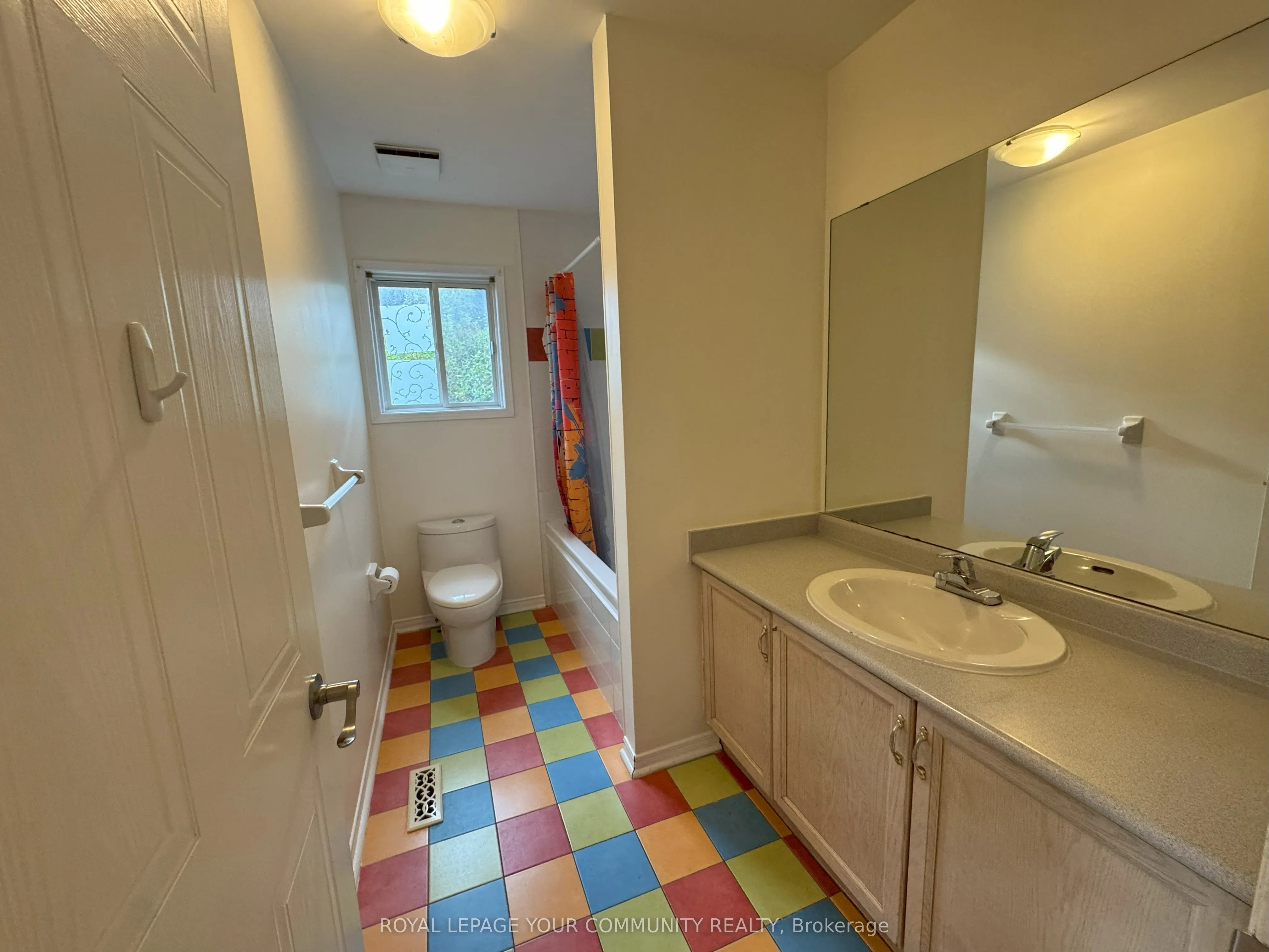 32 Ward Drive, #Upper