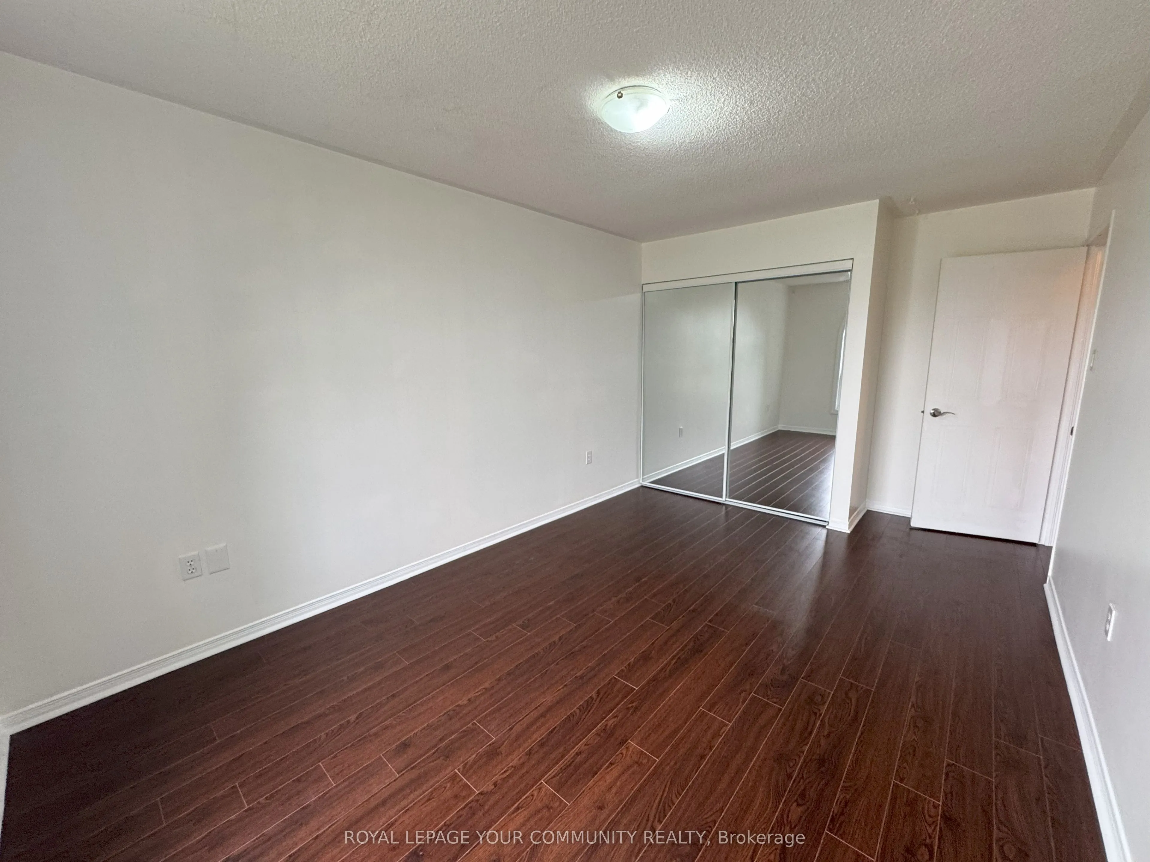 32 Ward Drive, #Upper