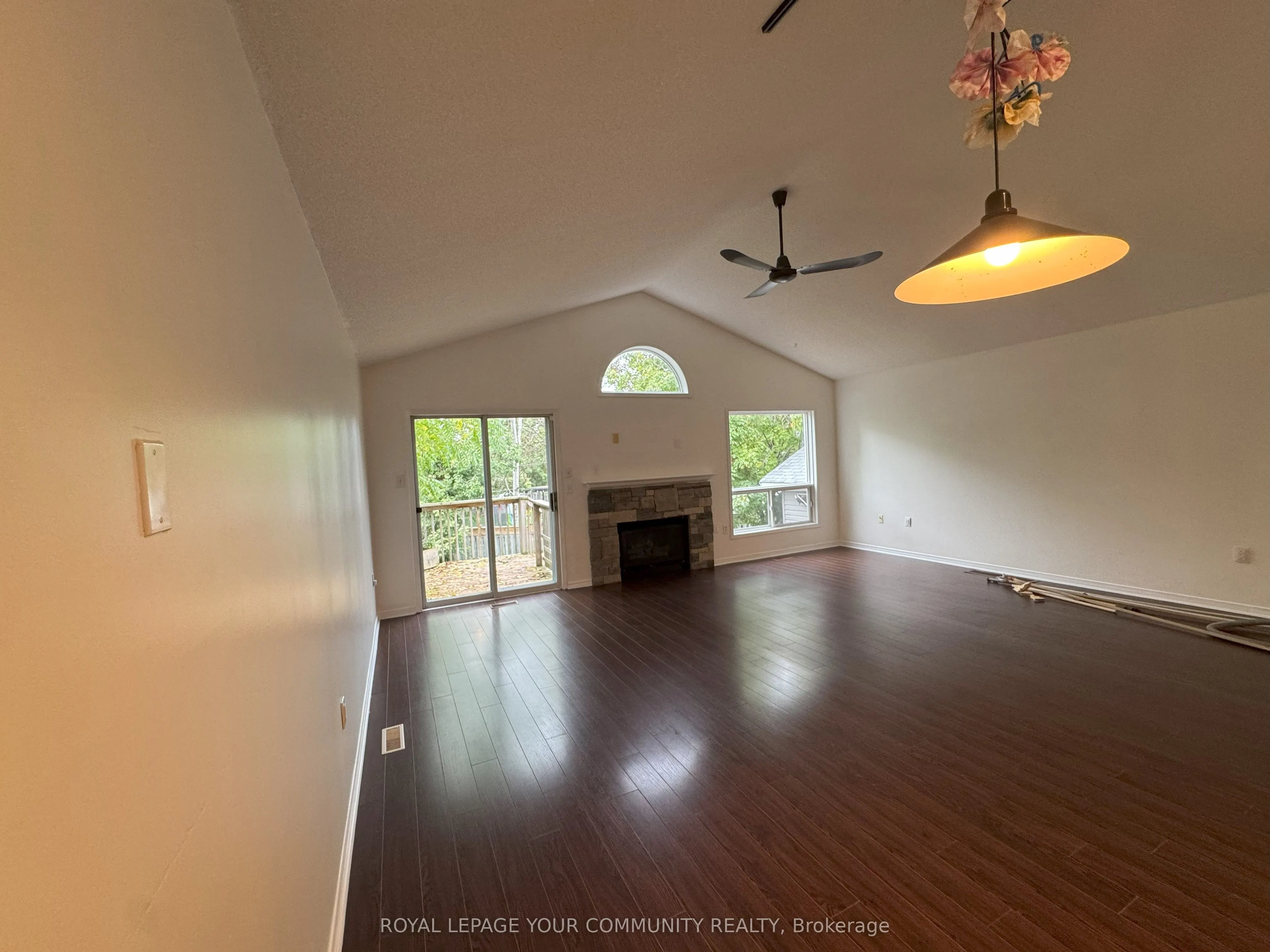 32 Ward Drive, #Upper