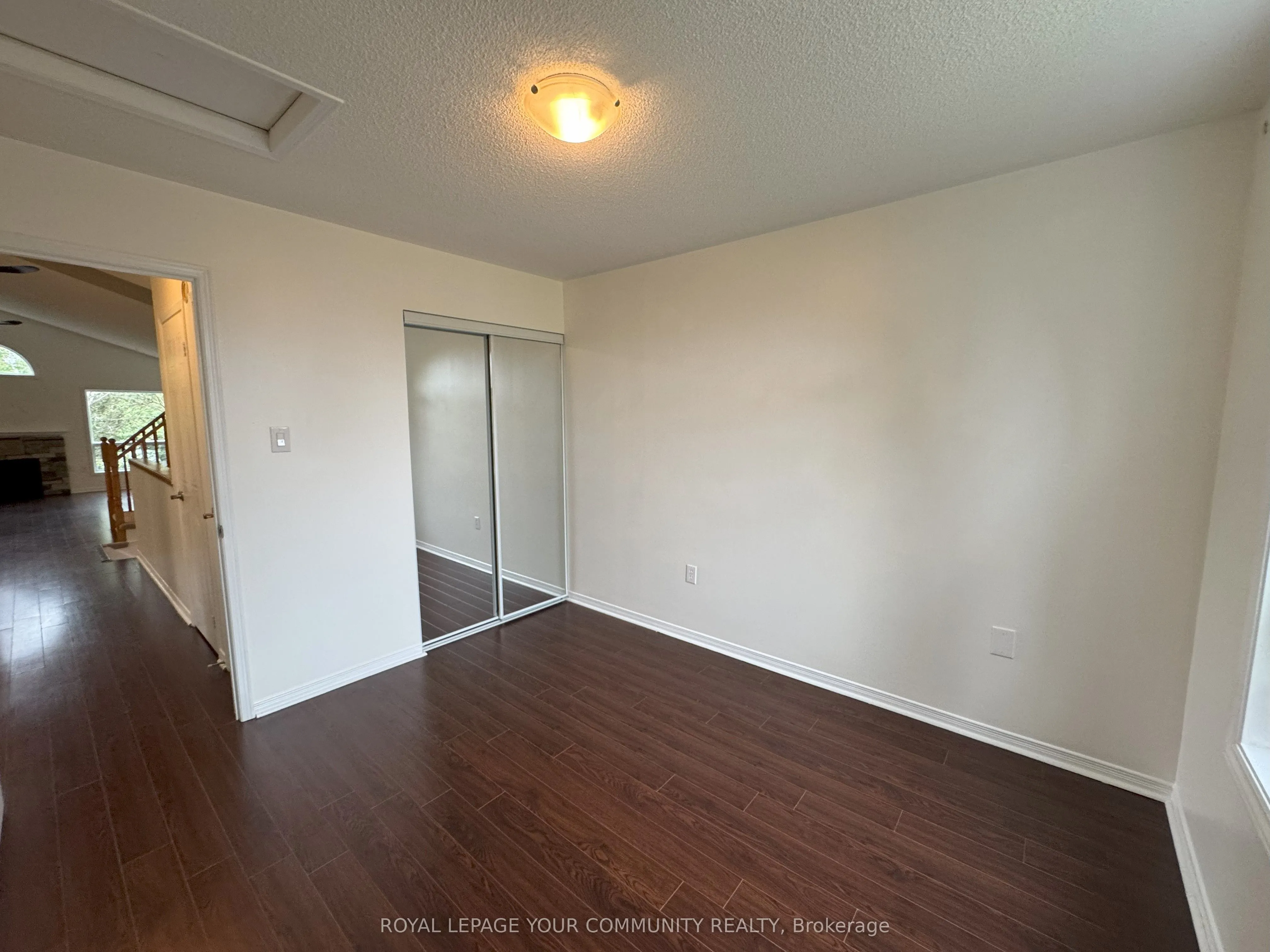 32 Ward Drive, #Upper