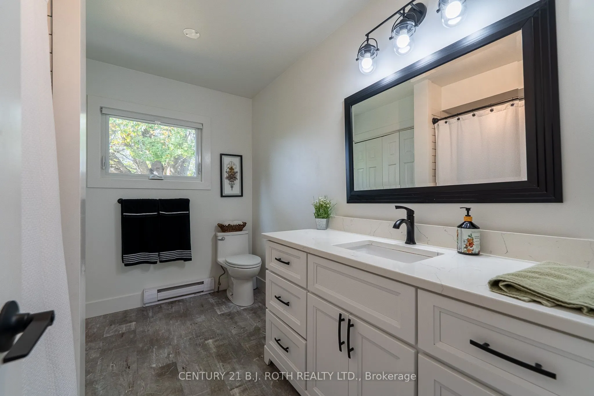 8101 Kings River Road