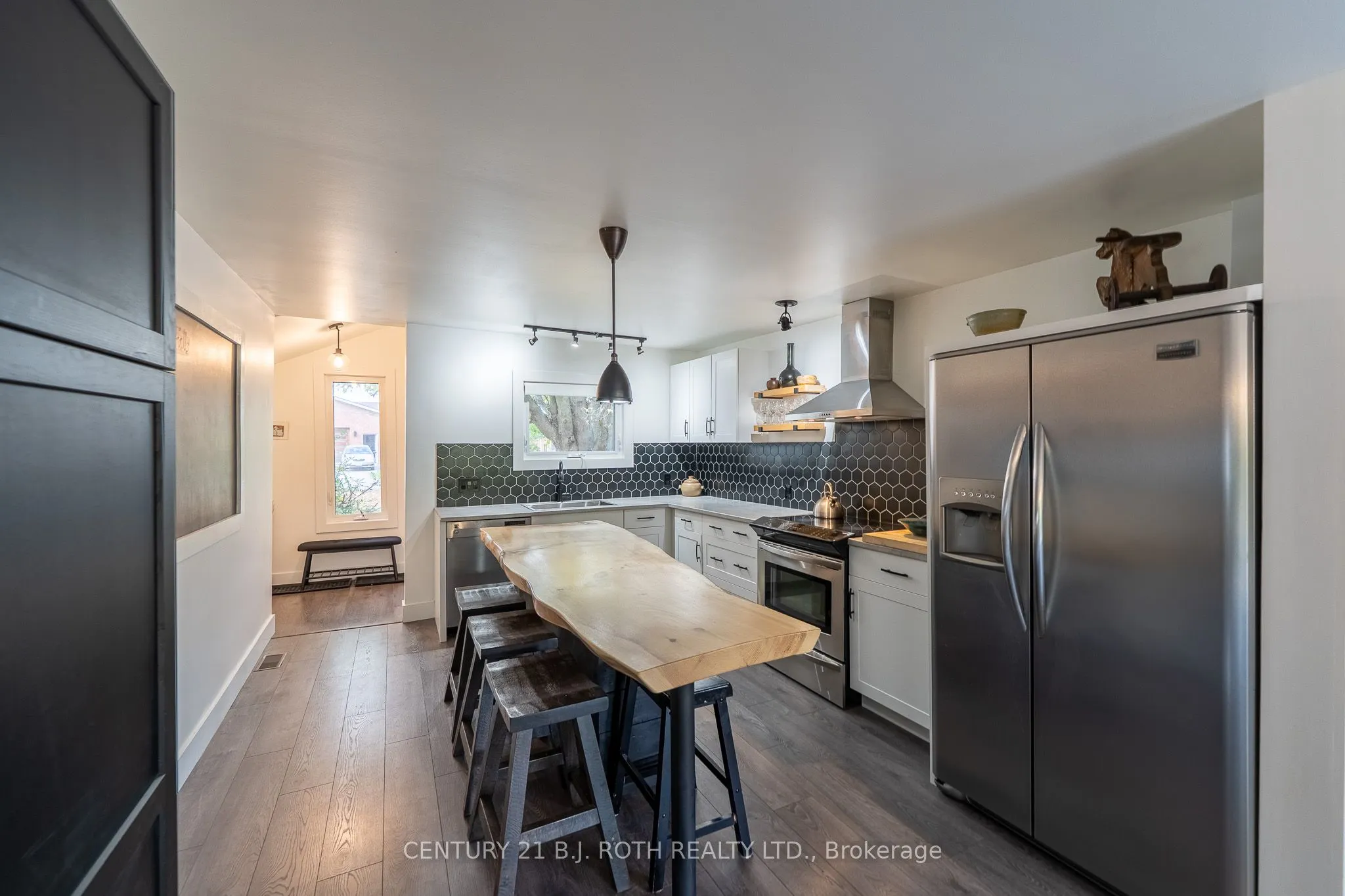 8101 Kings River Road