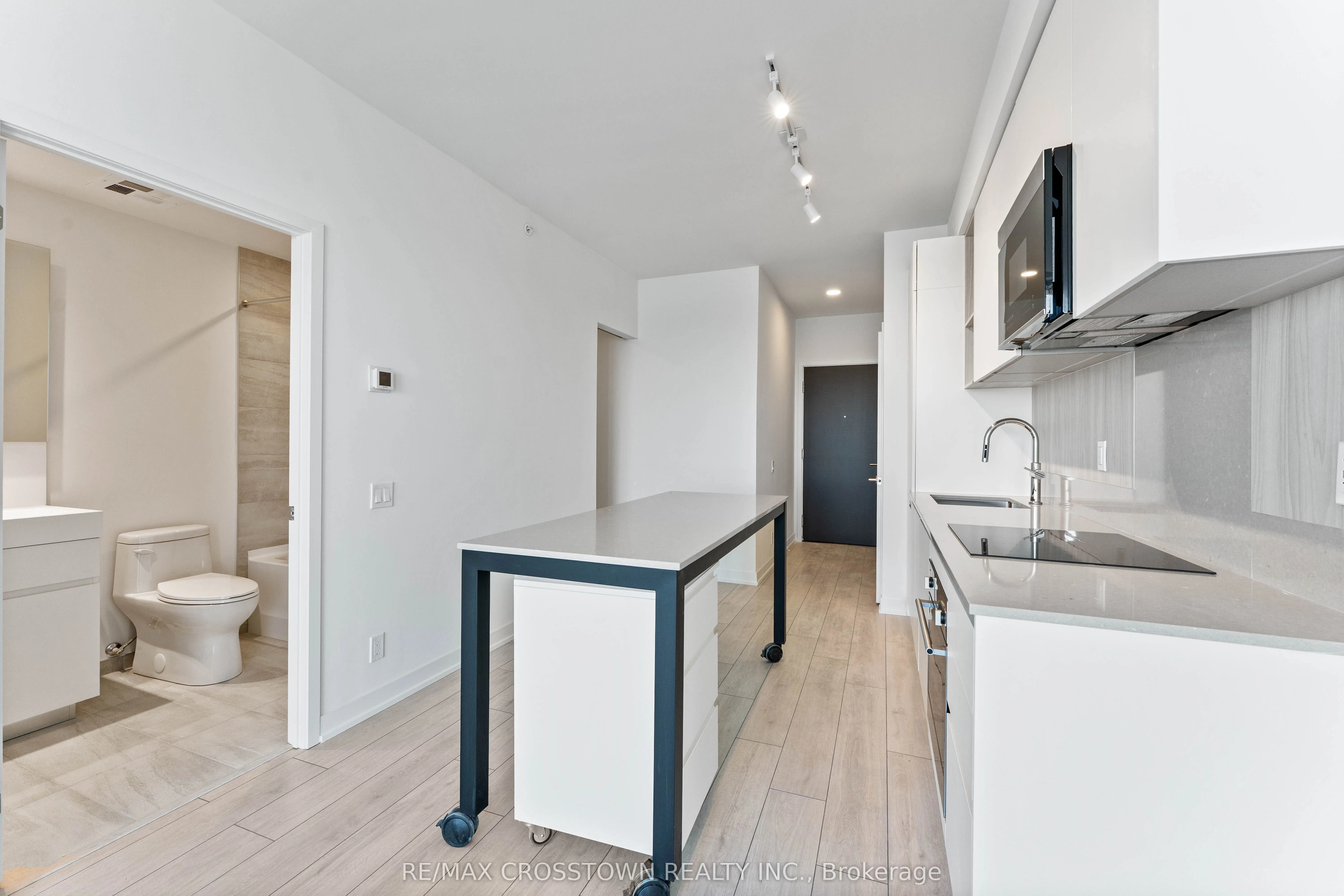 55 DUNLOP Street W, #1710