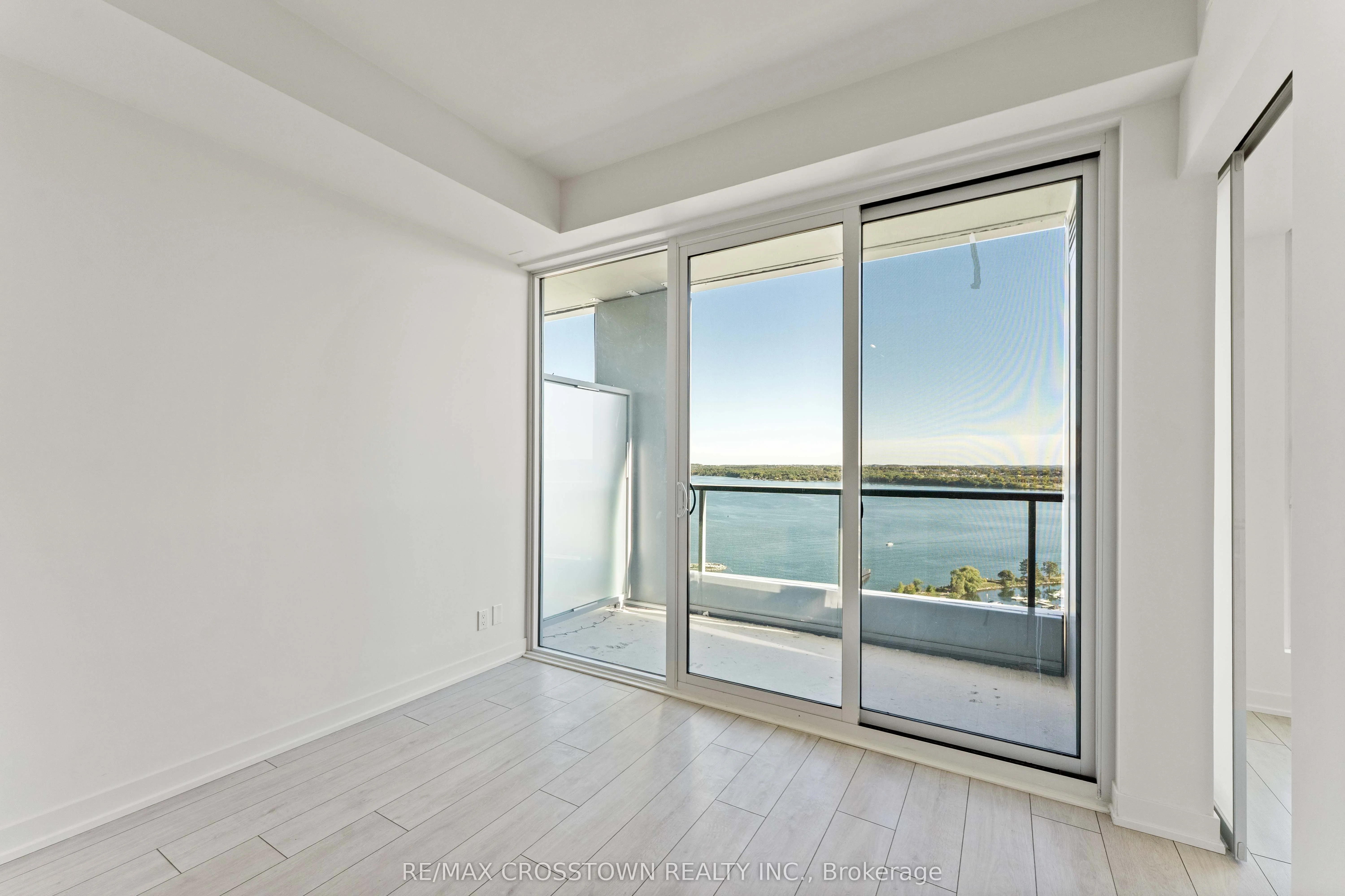 55 DUNLOP Street W, #1710