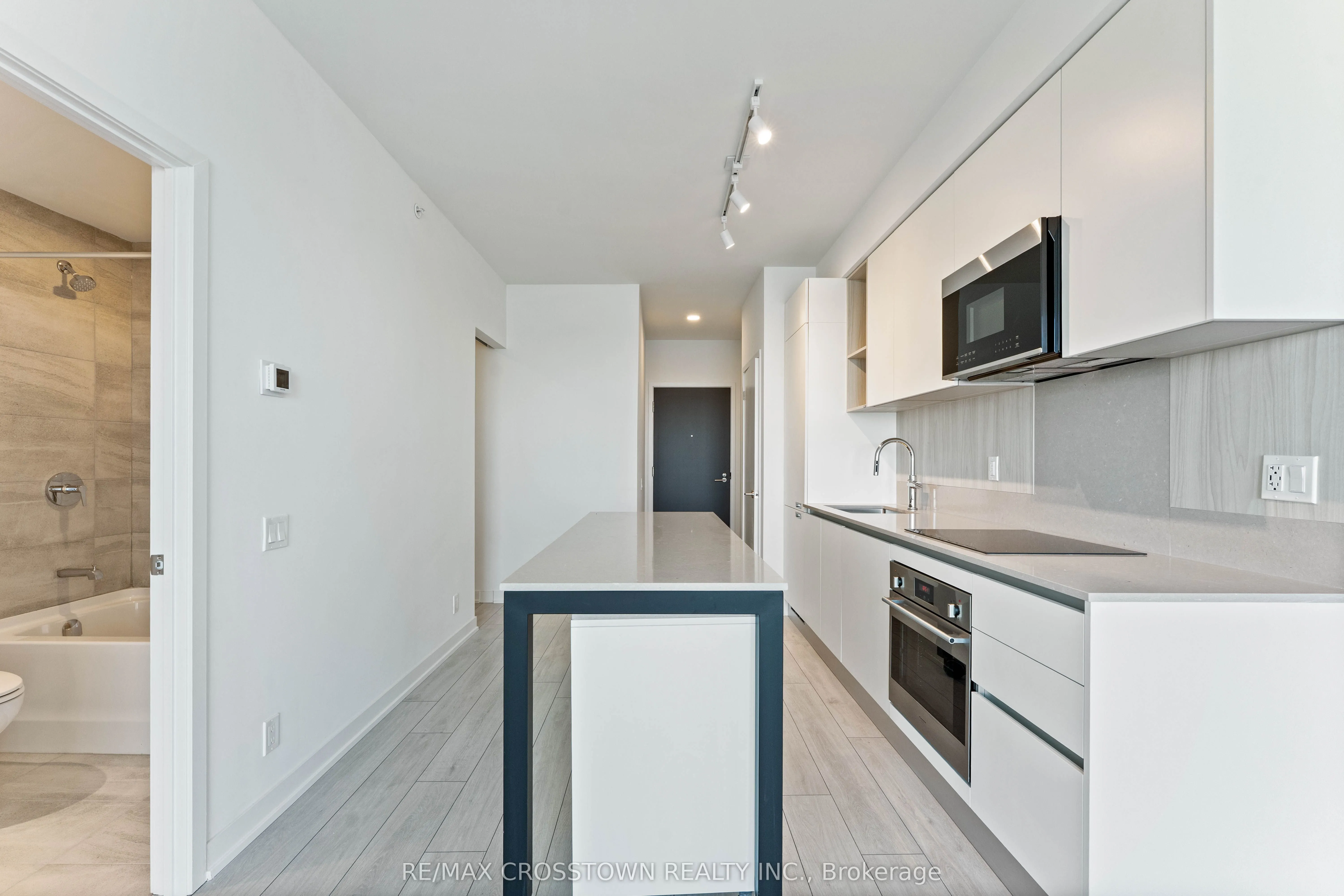 55 DUNLOP Street W, #1710