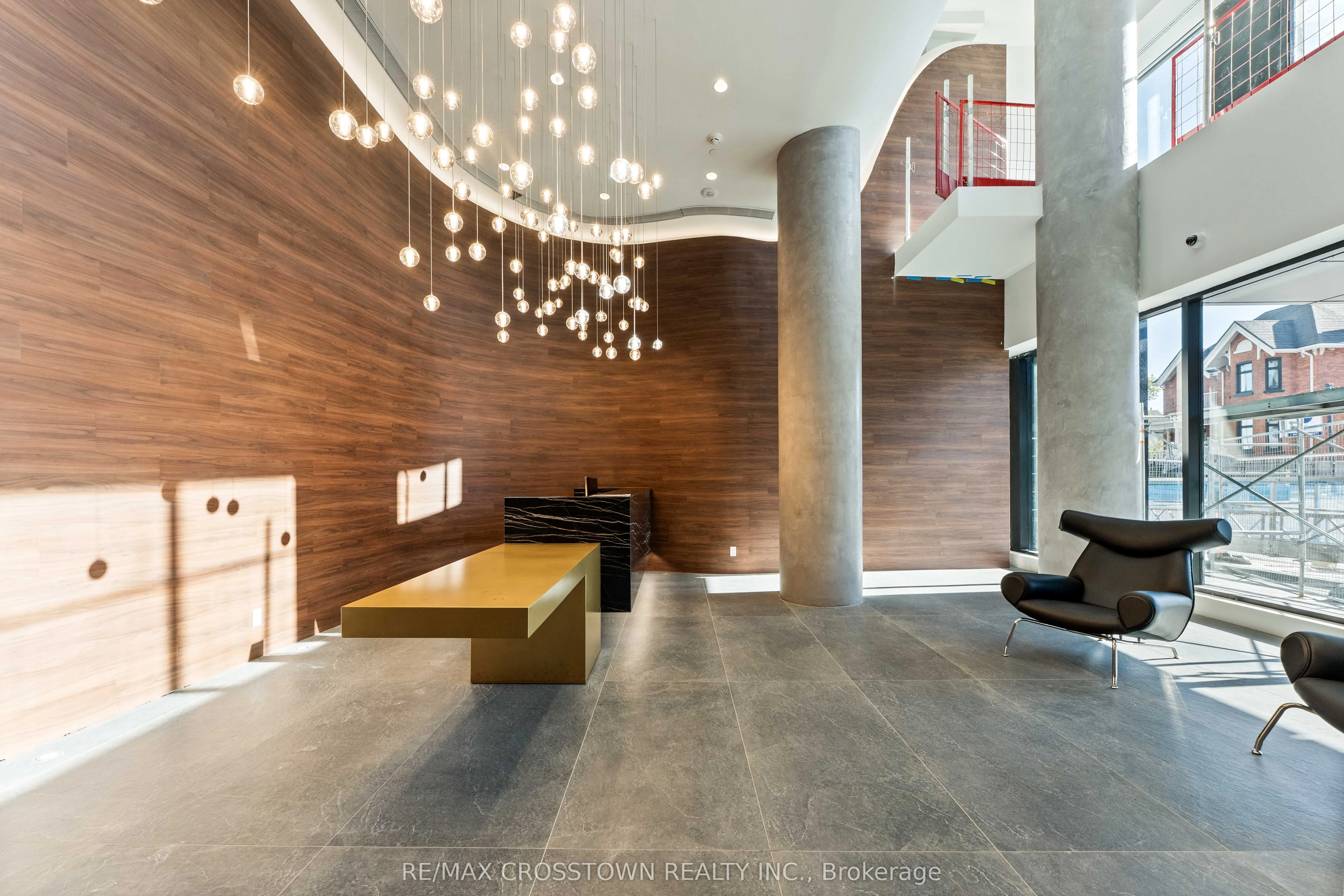 55 DUNLOP Street W, #1710