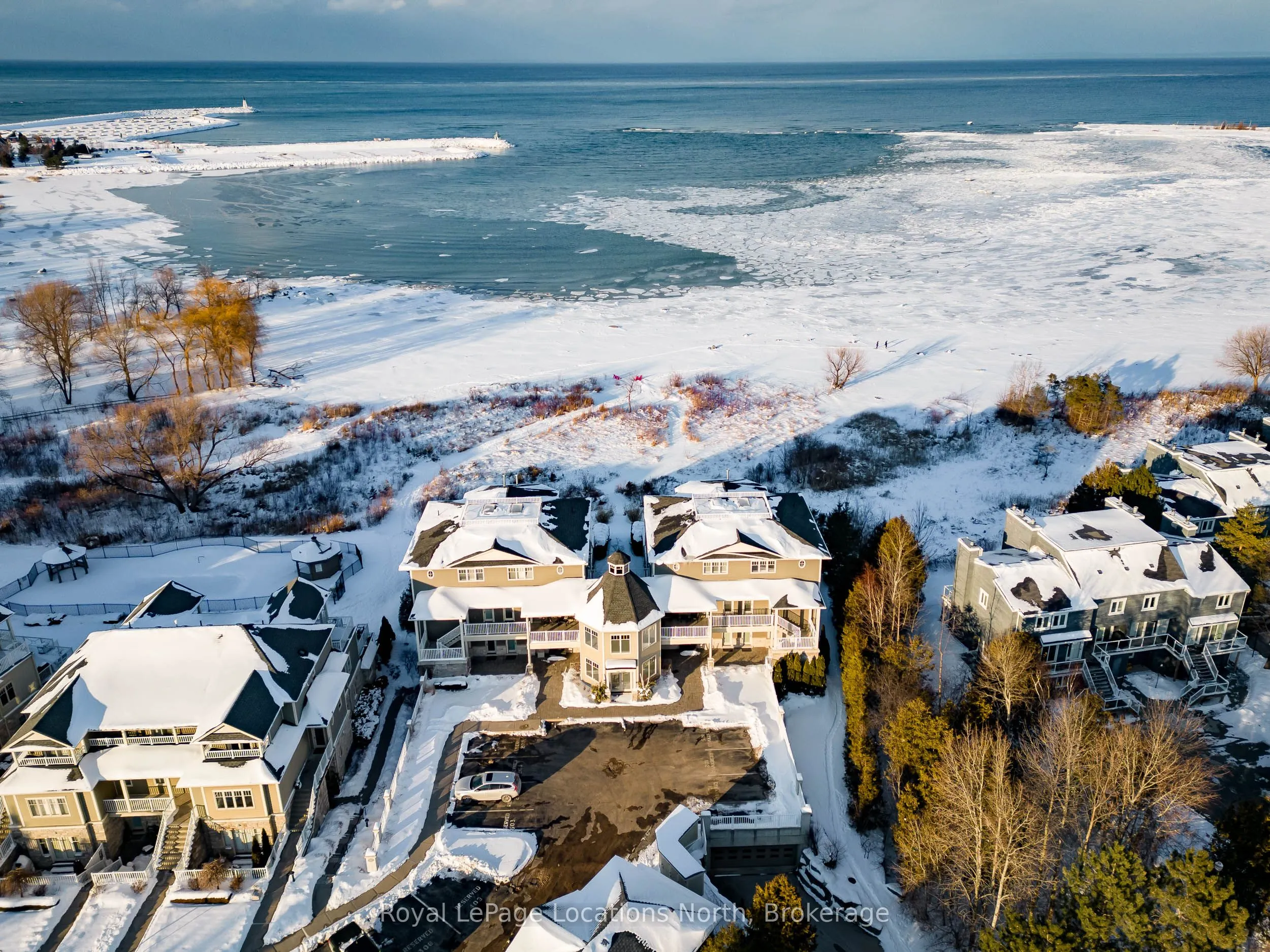 40 Trott Boulevard, #104