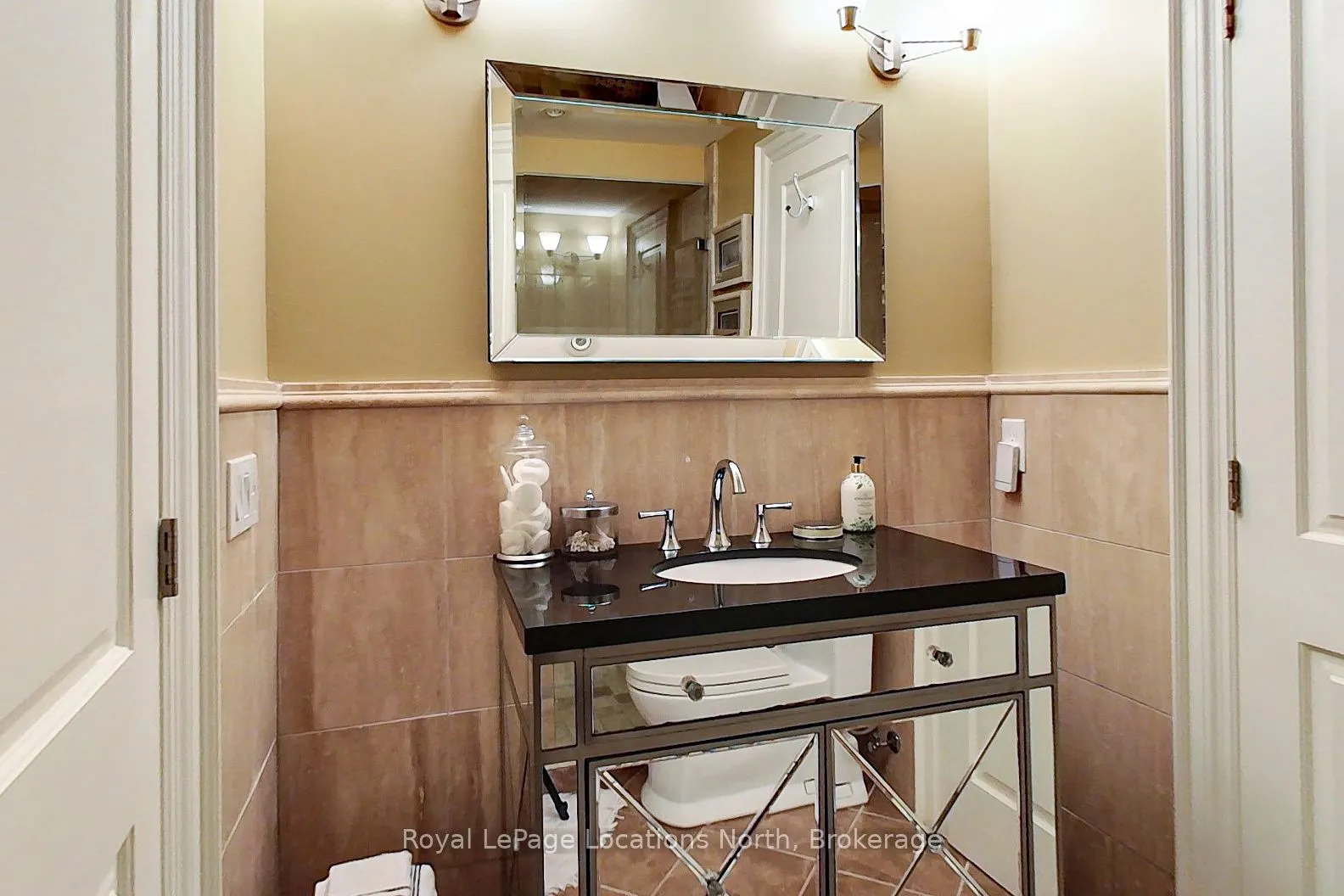 40 Trott Boulevard, #104