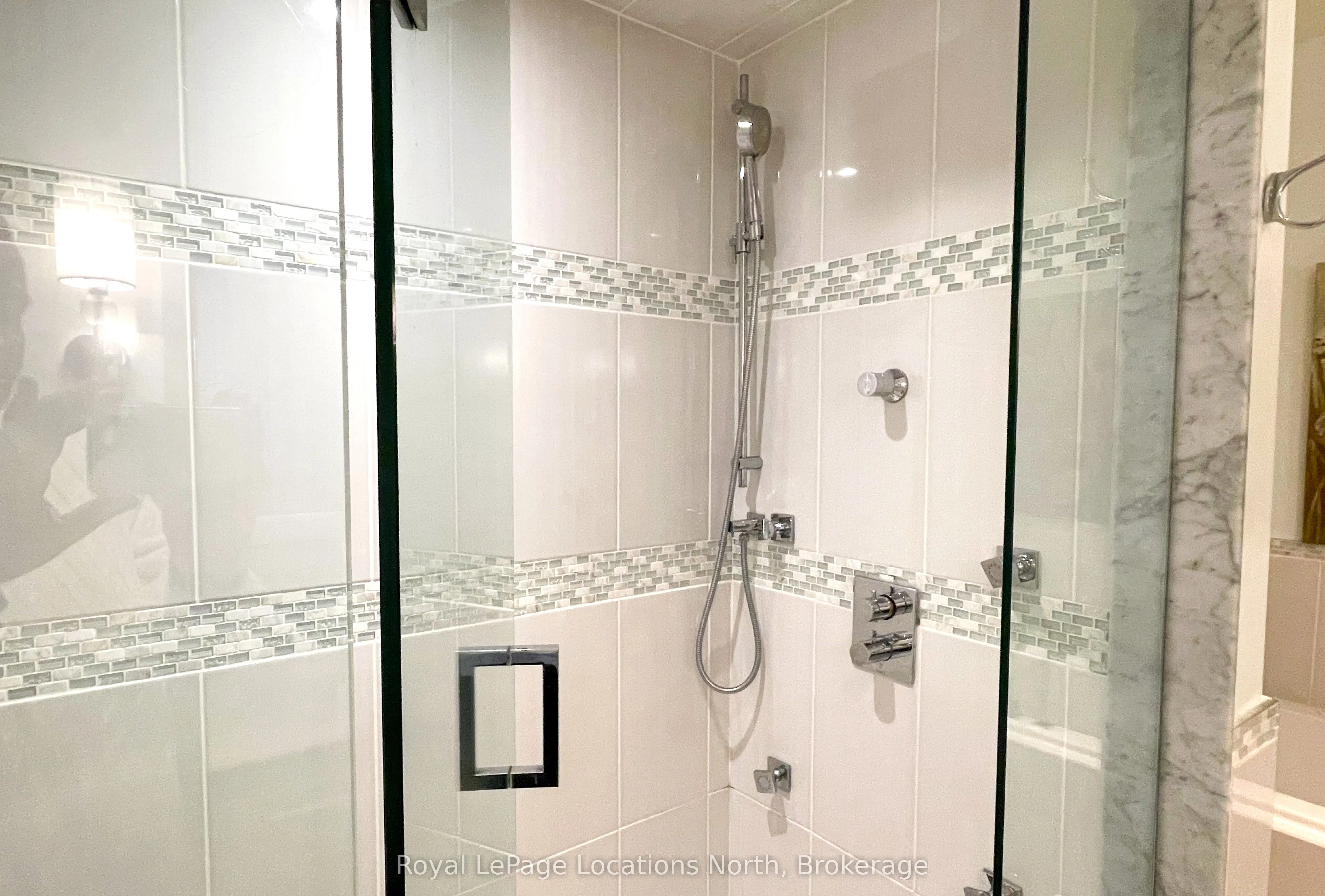 40 Trott Boulevard, #104