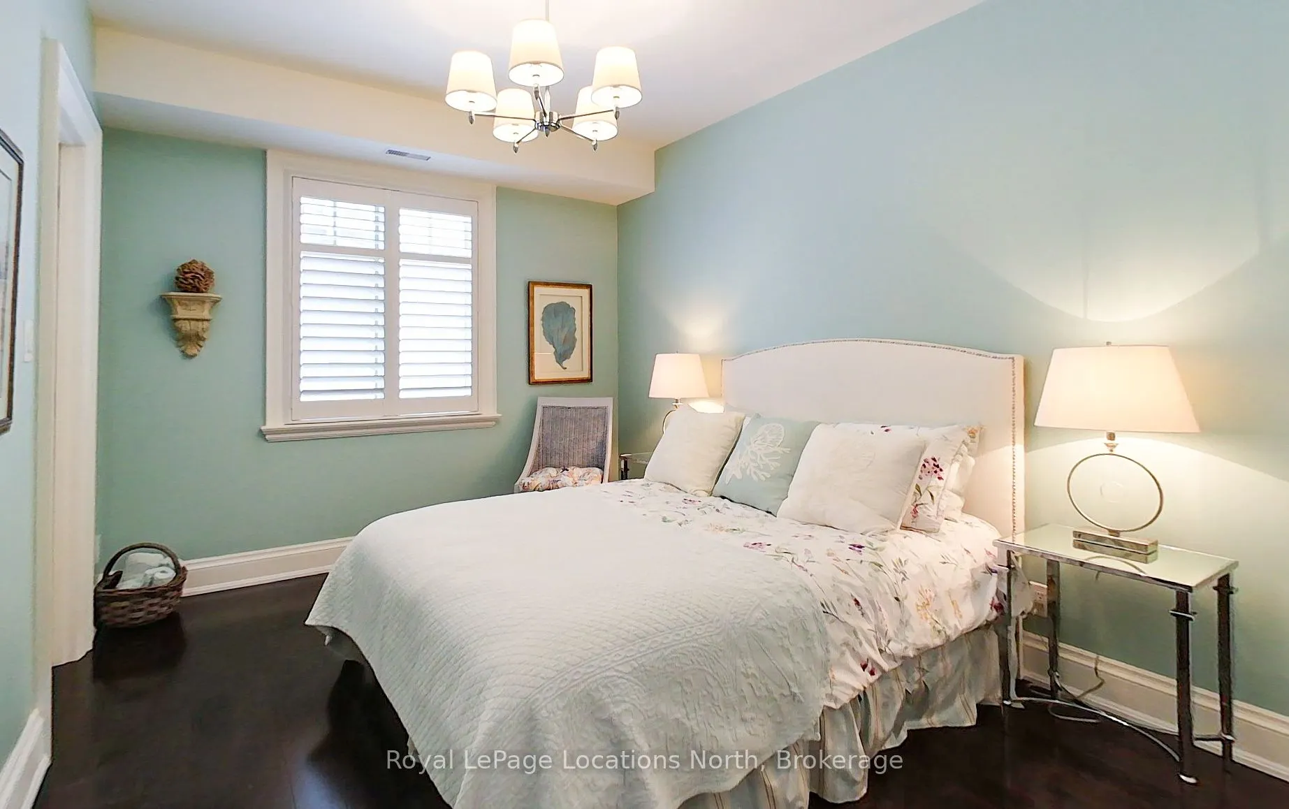 40 Trott Boulevard, #104
