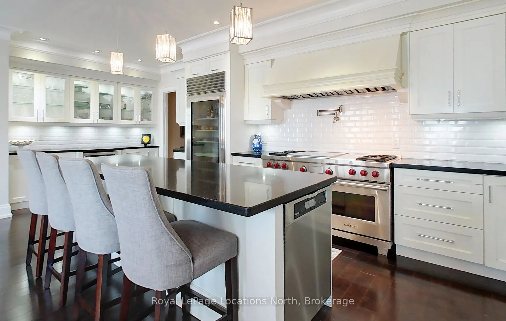 40 Trott Boulevard, #104