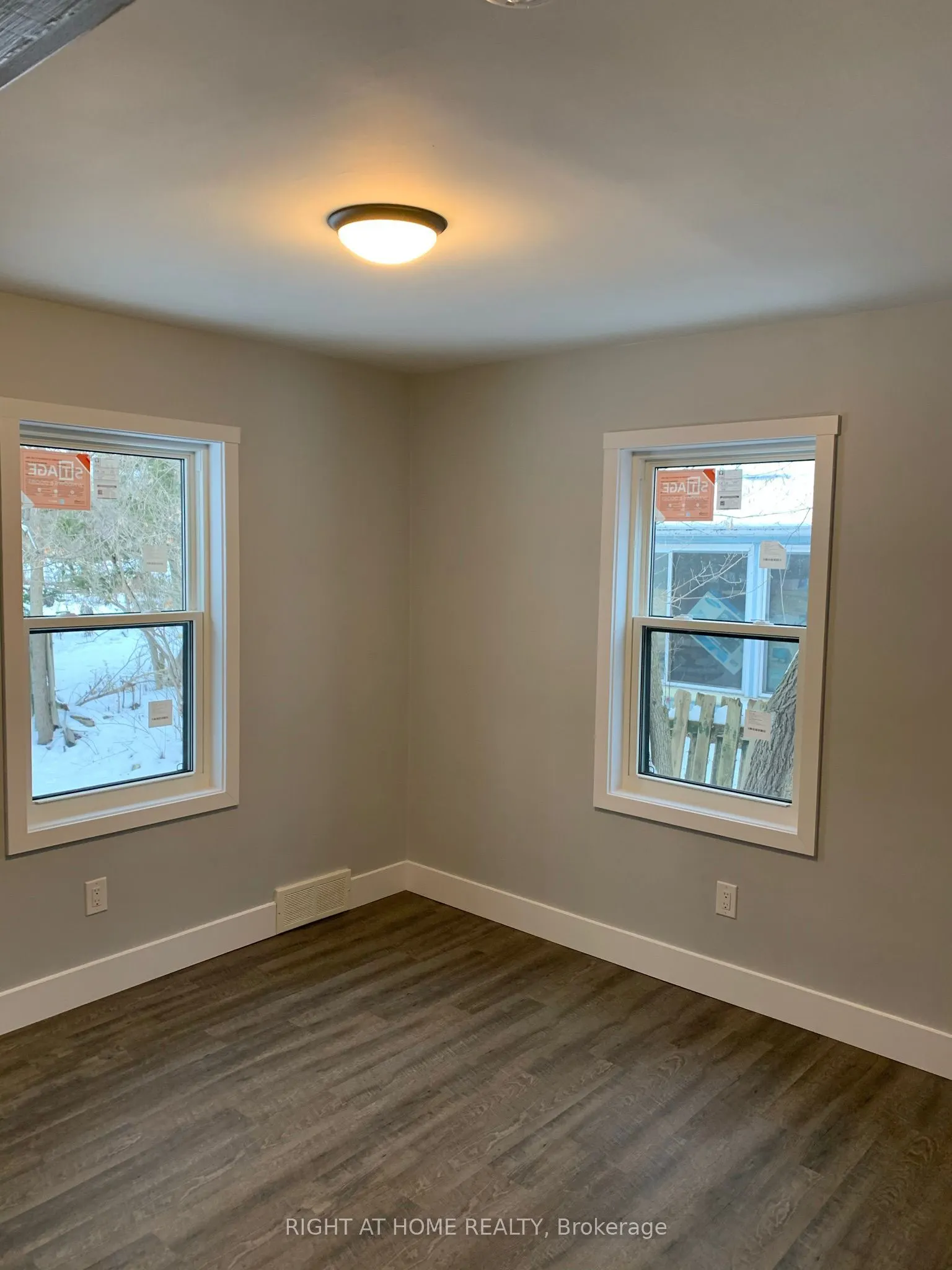 160 Toronto Street, #Main