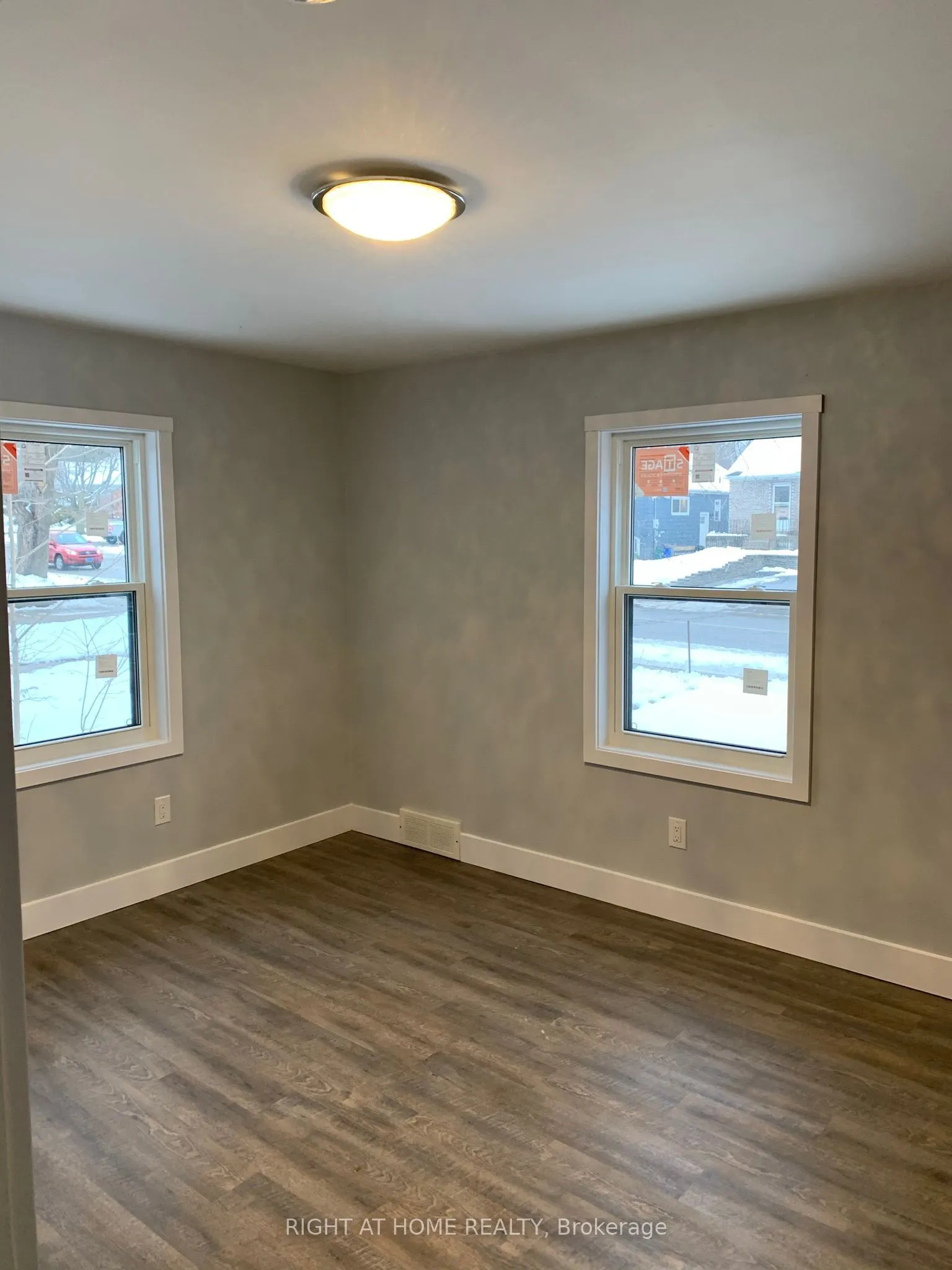 160 Toronto Street, #Main