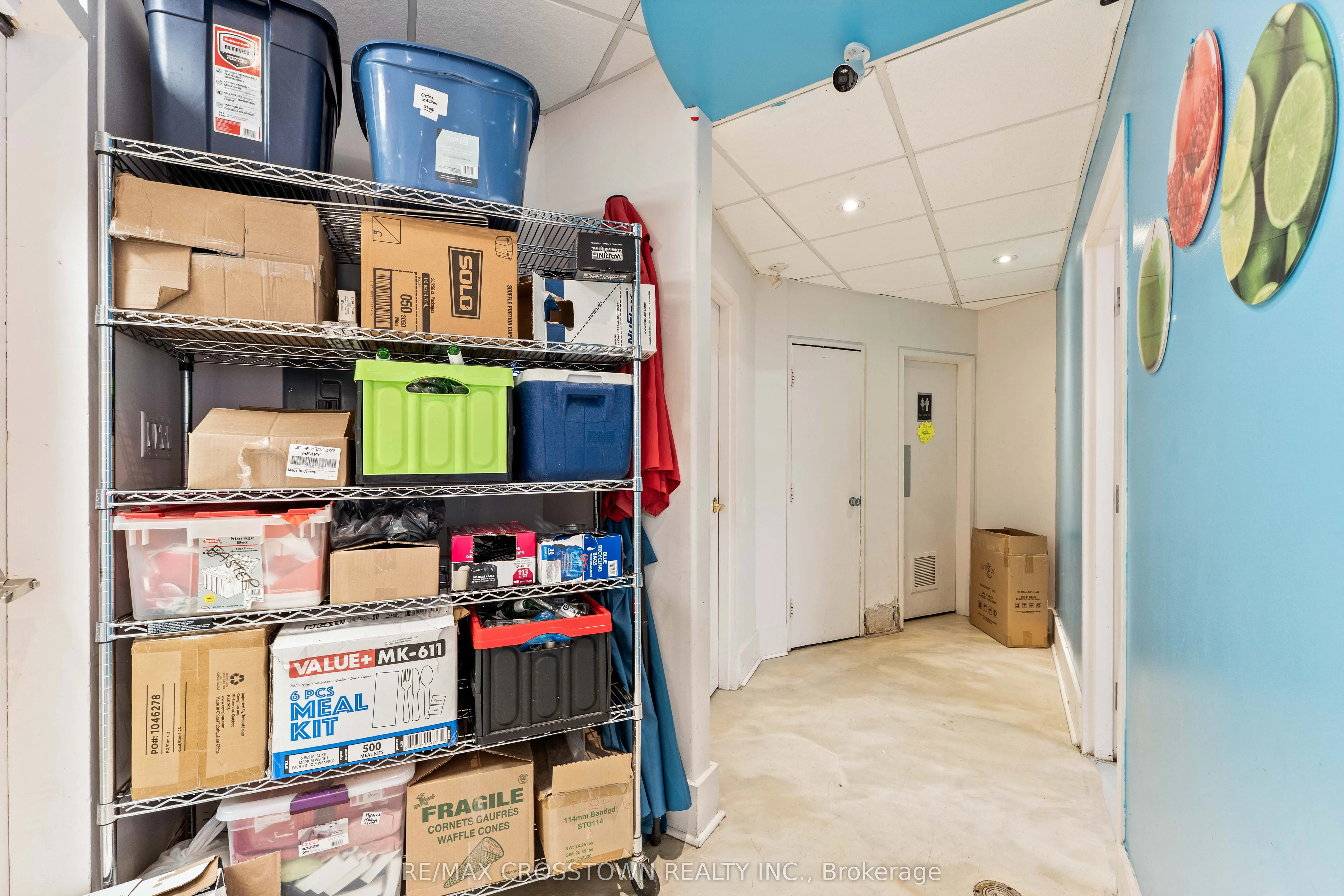 89 Dunlop Street E