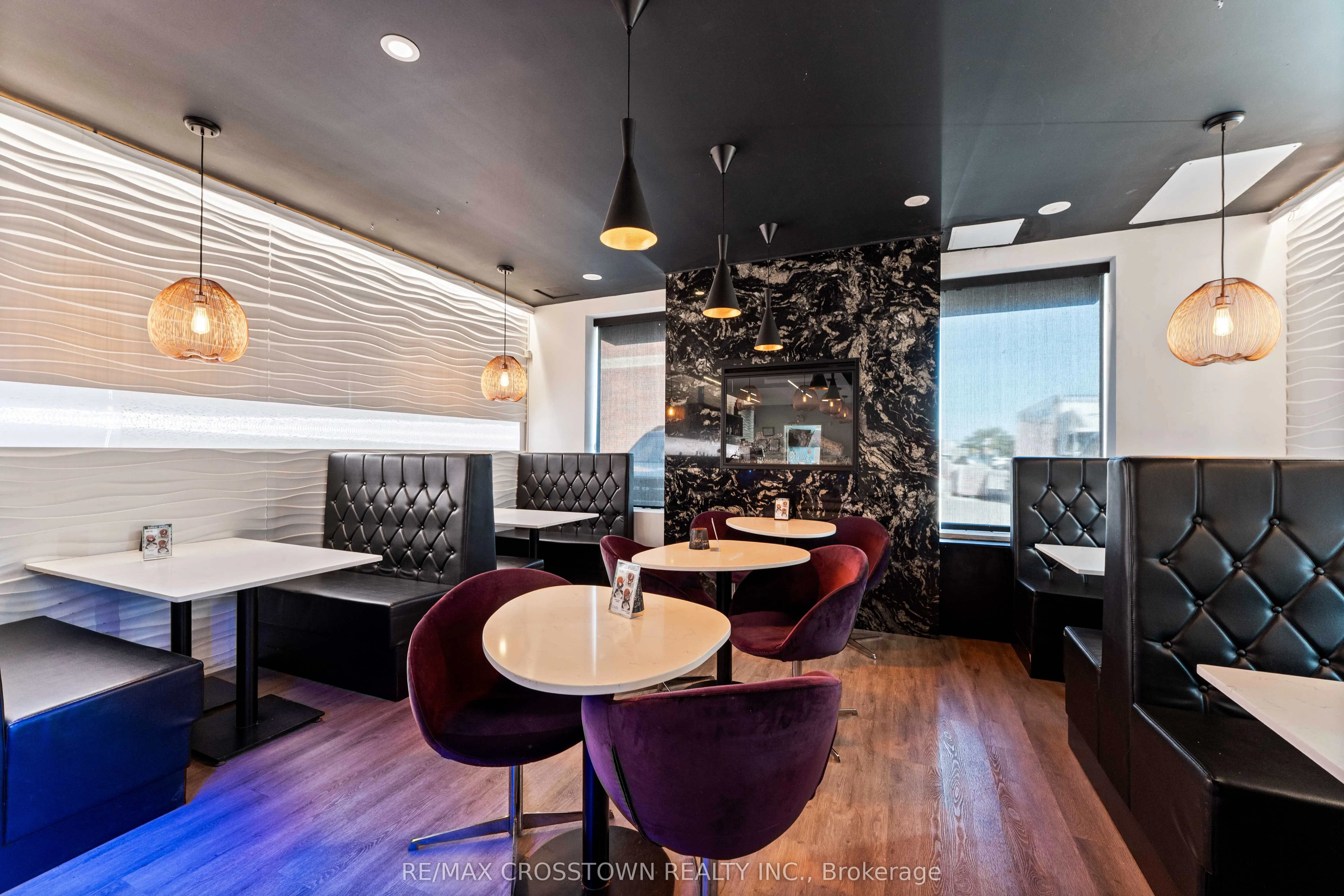 89 Dunlop Street E, #Unit 102
