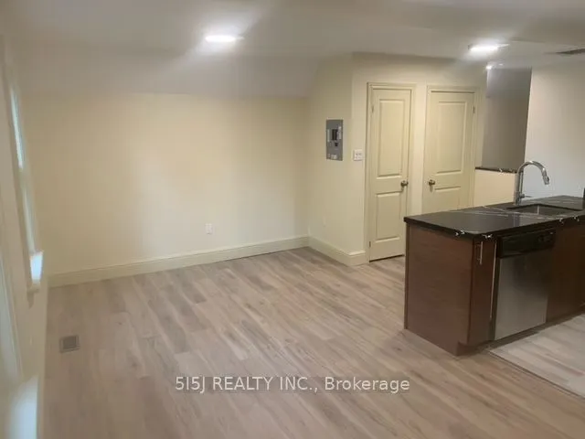 246 Bradford Street, #2