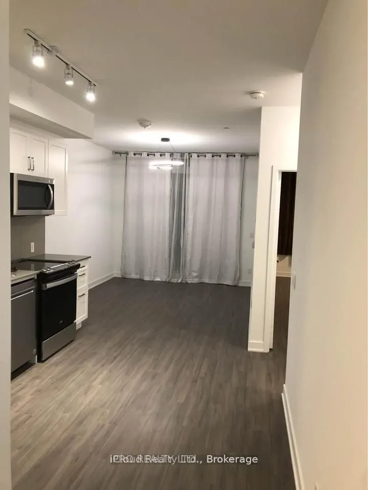 681 Yonge Street, #103