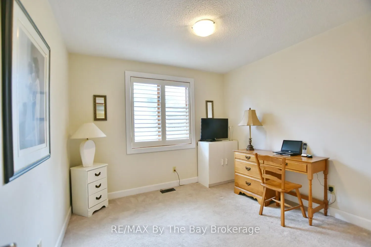 185 OXBOW PARK Drive