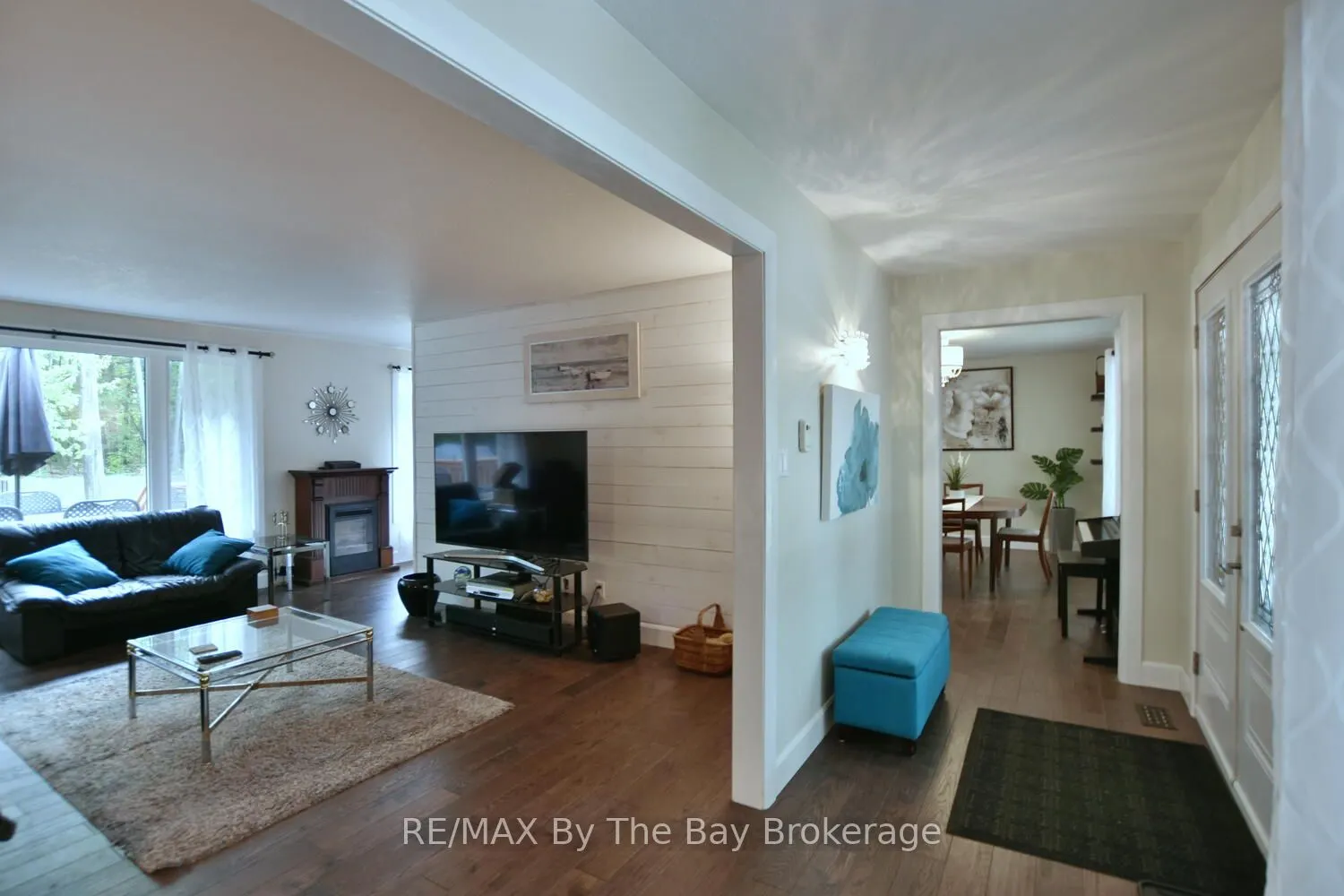 185 OXBOW PARK Drive