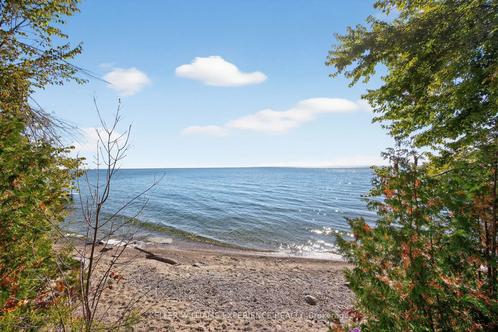 1016 Lakeshore Road E