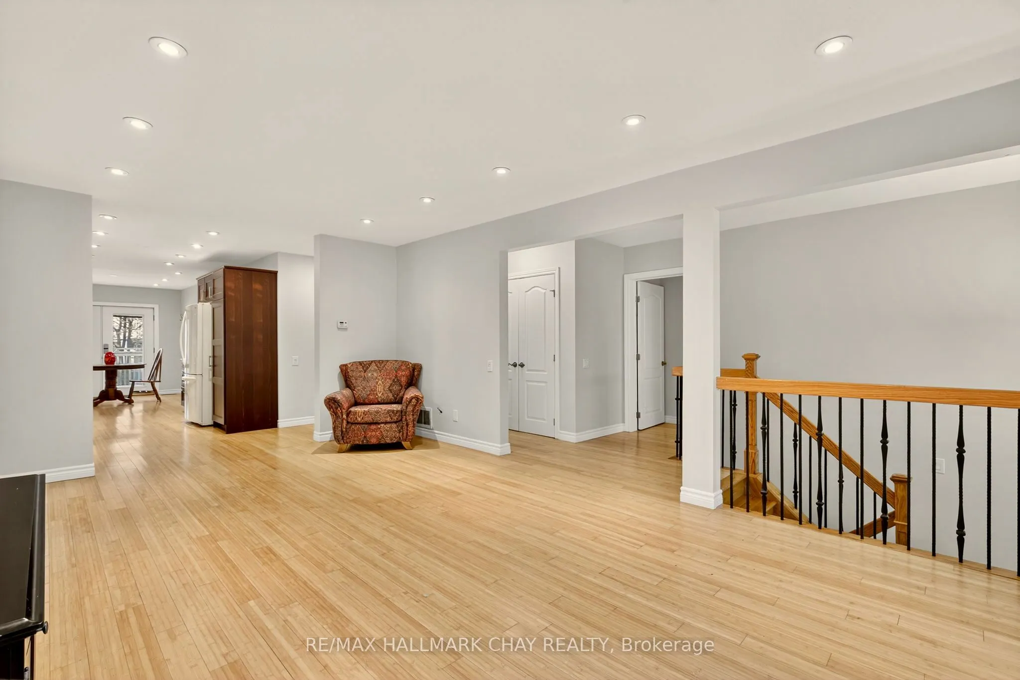29 Oakley Park Square