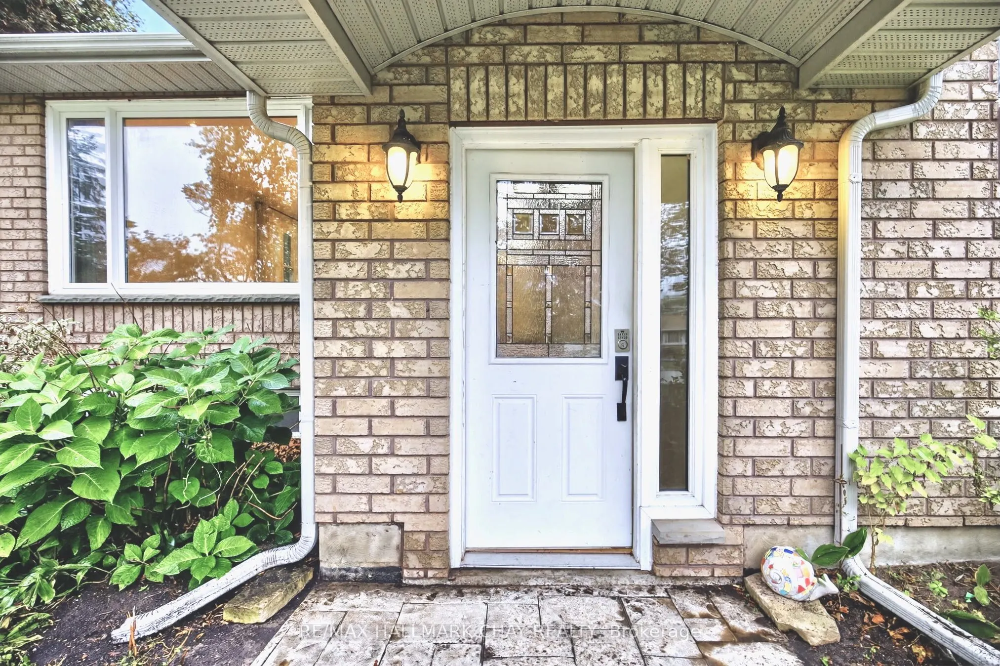 29 Oakley Park Square