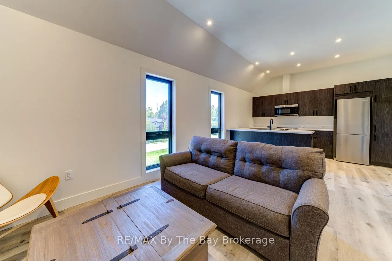 49 Broadview Street