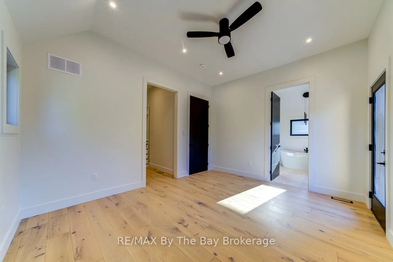 49 Broadview Street