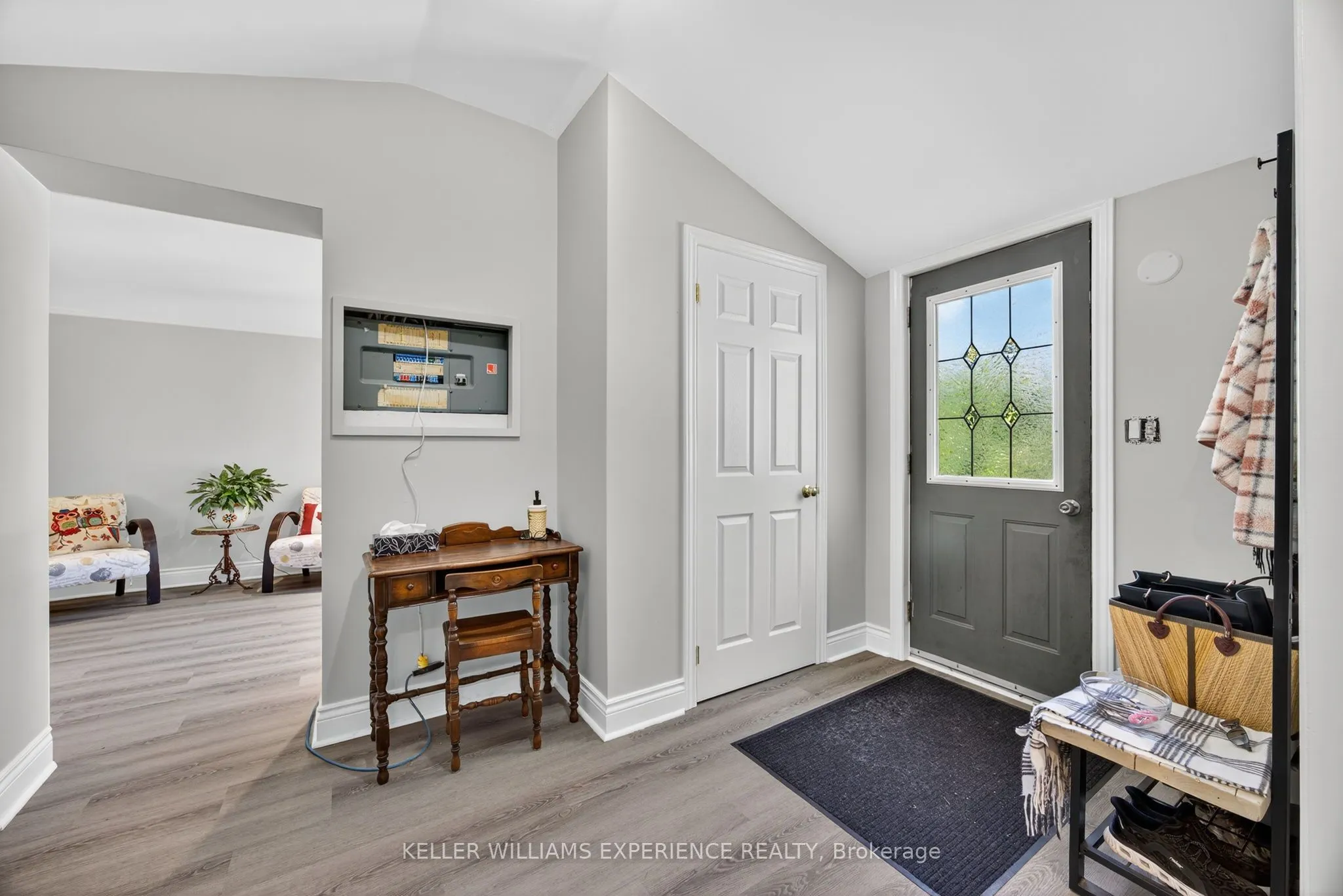 116 BURTON Avenue