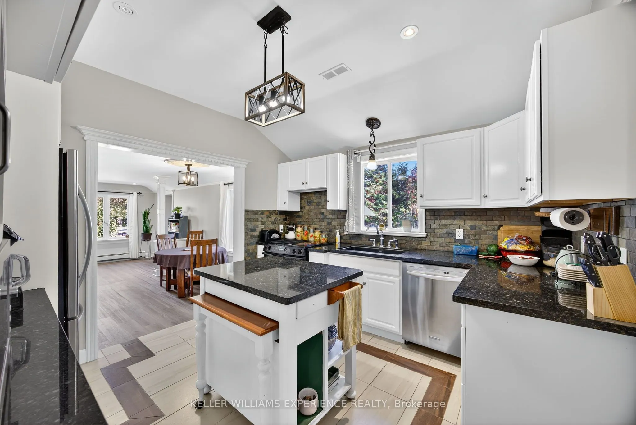 116 BURTON Avenue