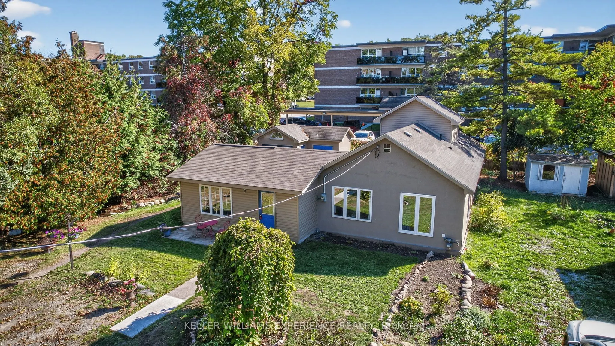 116 BURTON Avenue