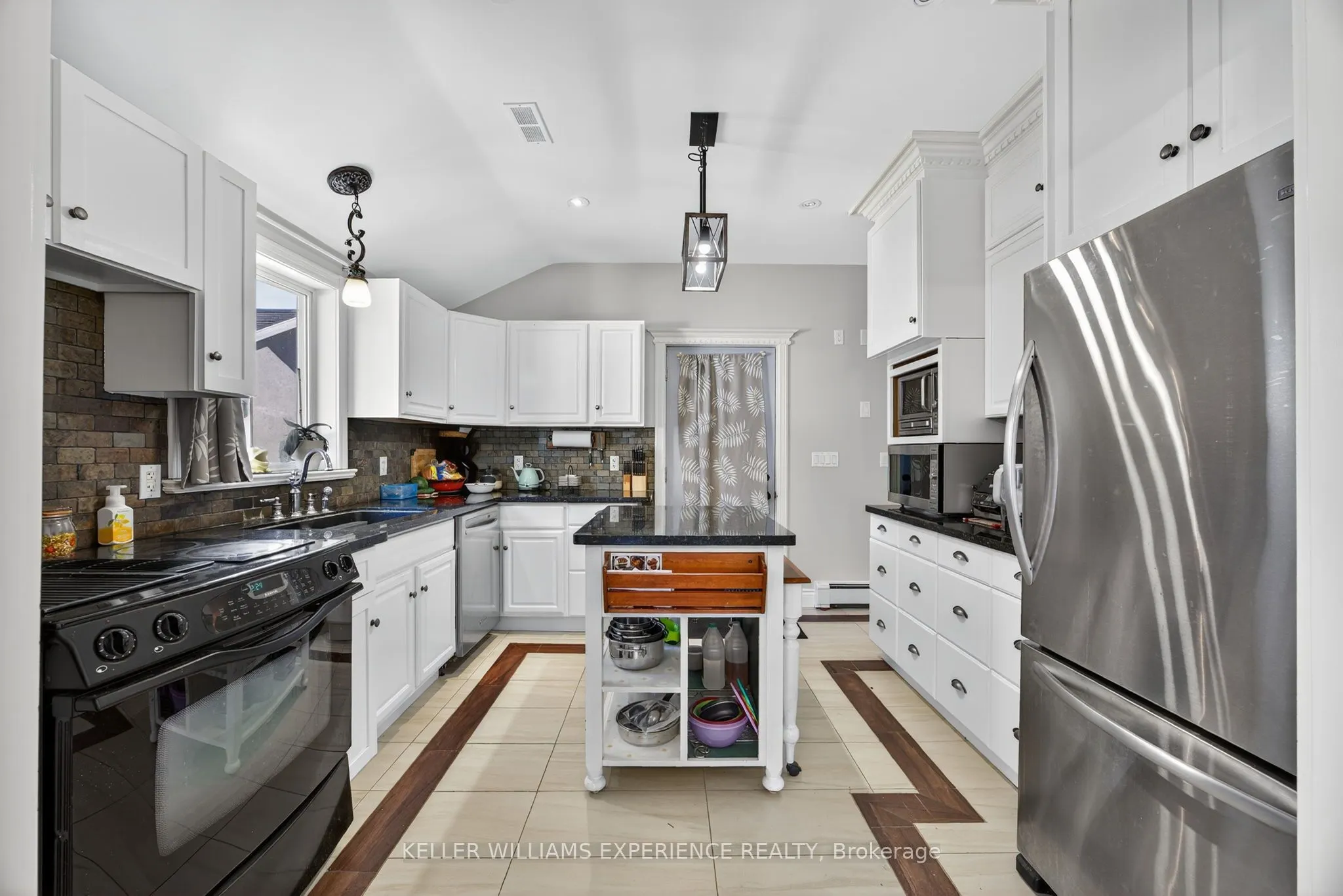 116 BURTON Avenue