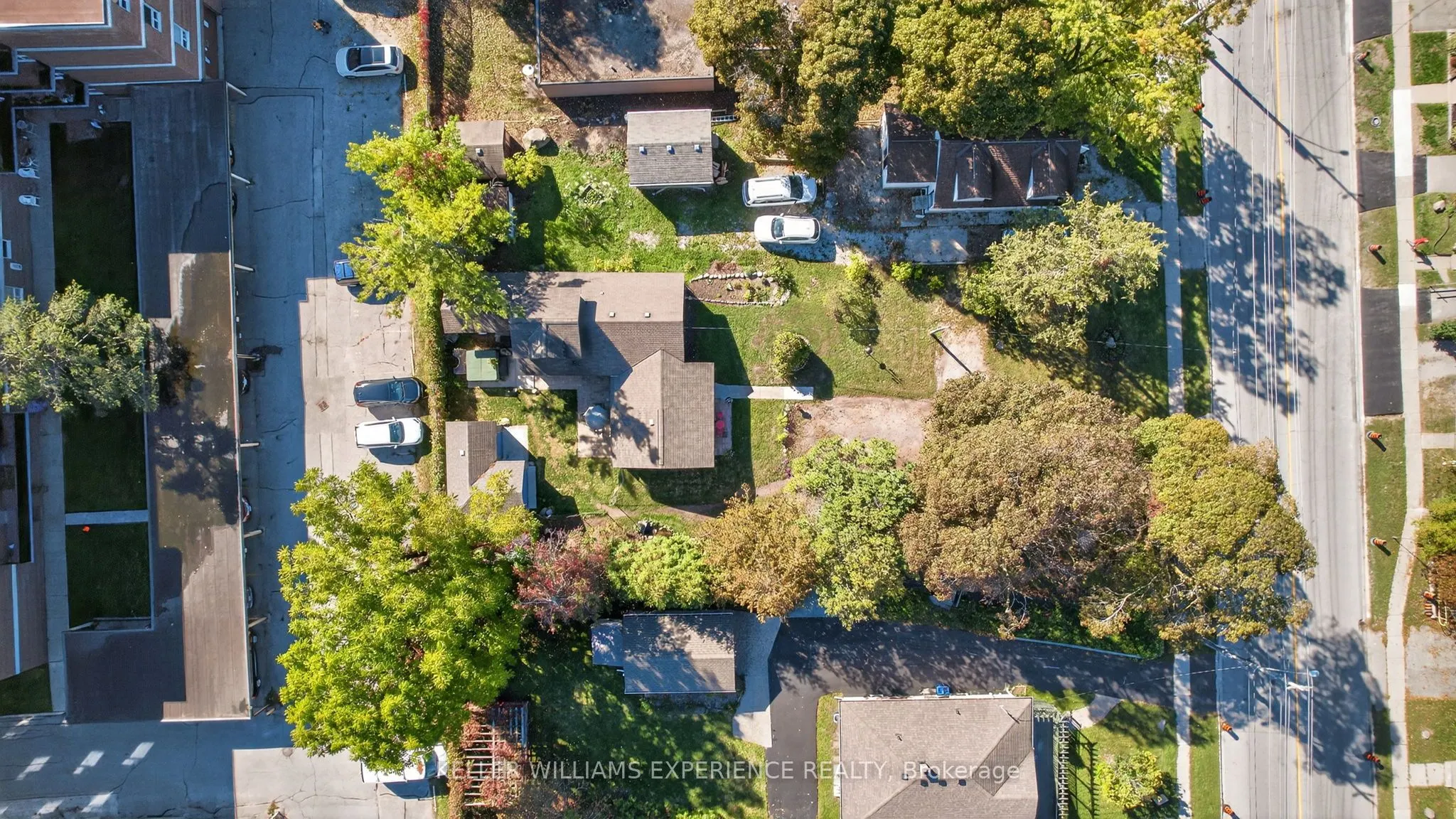 116 BURTON Avenue