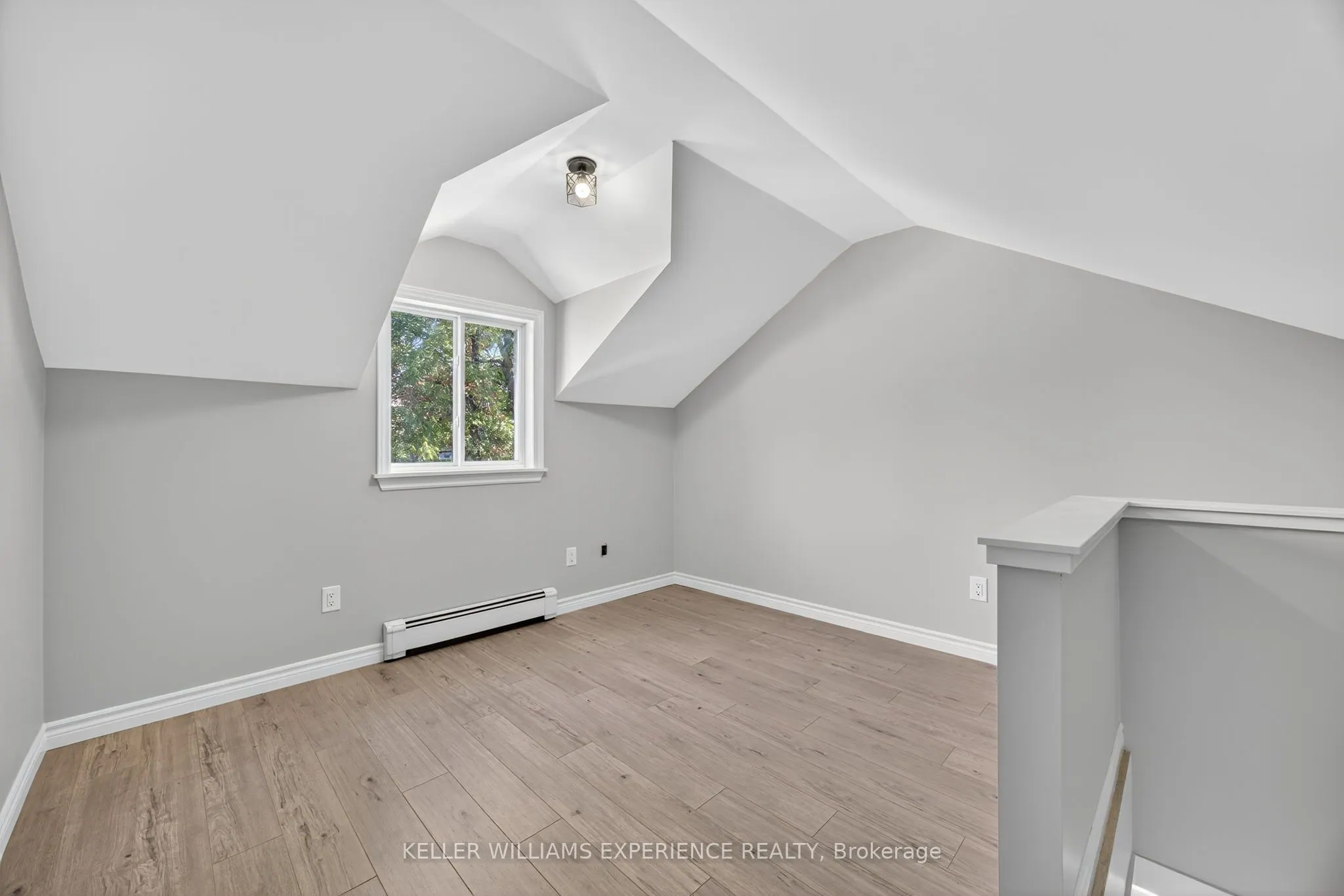 116 BURTON Avenue