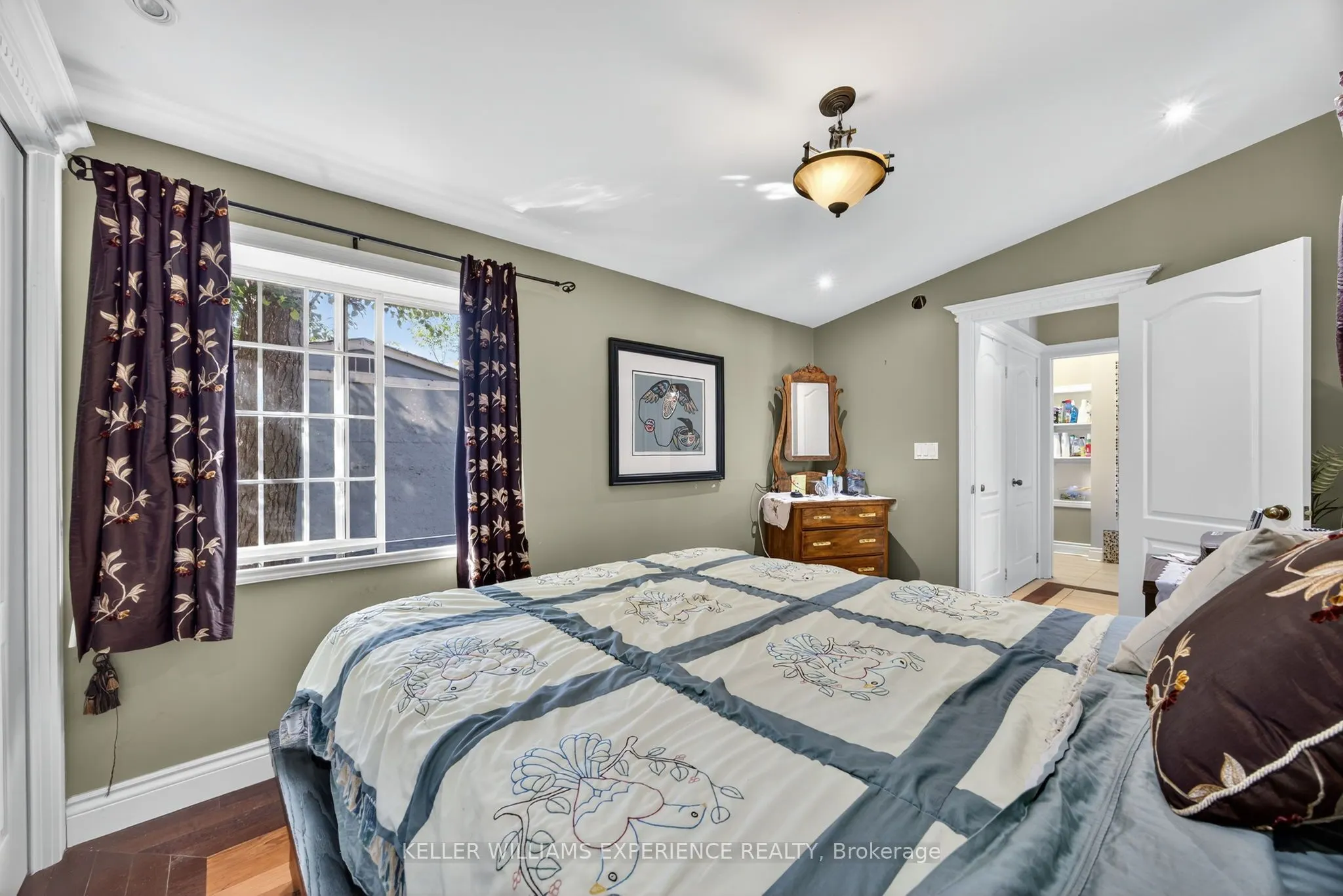 116 BURTON Avenue